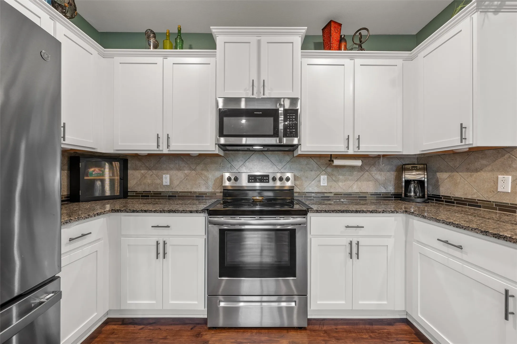 Single Family Residence For Sale in Bell County , 8610 Foggy Draw Court, Temple, Texas 76502, 3 Bedroom, 2 Bathroom, 2 Garage spaces, 1,963 Sqft, built in 2020, mls#21344162, Real Estate Agent in Temple, Homes For Sale in Bell county, Homes For Sale in Temple, Realtor in Temple Texas, Real Estate Brokerage Independent Realty Texas, Luminita Cordes Realtor