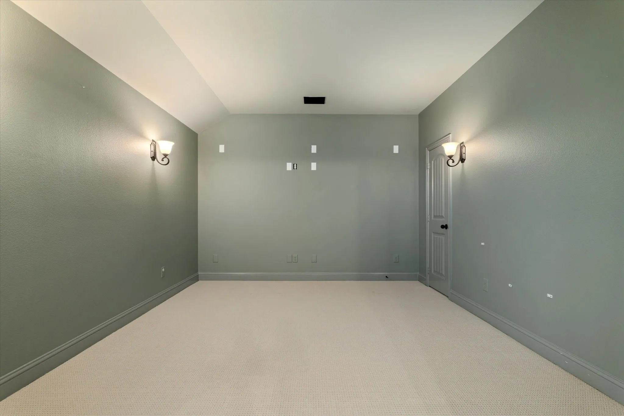 Single Family Residence For Rent in Kaufman County , 1040 Edgefield Lane, Forney, Texas 75126, 4 Bedroom, 4 Bathroom, 2 Garage spaces, 3,431 Sqft, built in 2012, mls#21344378, Real Estate Agent in Forney, Homes For Rent in Kaufman county, Homes For Rent in Forney, Realtor in Forney Texas, Real Estate Brokerage Independent Realty Texas, Luminita Cordes Realtor