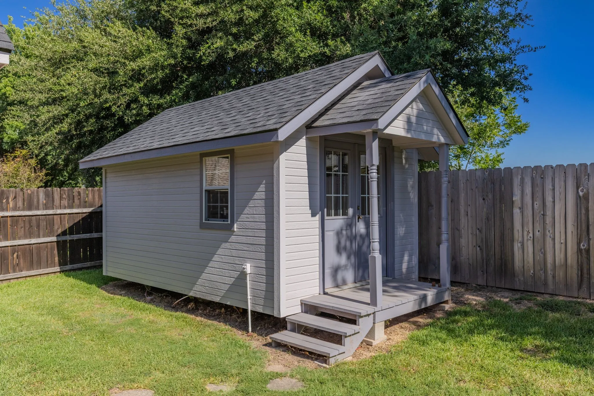 Single Family Residence For Sale in Hopkins County , 305 Kelli Circle, Sulphur Springs, Texas 75482, 3 Bedroom, 3 Bathroom, 2 Garage spaces, 2,257 Sqft, built in 1999, mls#21344386, Real Estate Agent in Sulphur Springs, Homes For Sale in Hopkins county, Homes For Sale in Sulphur Springs, Realtor in Sulphur Springs Texas, Real Estate Brokerage Independent Realty Texas, Luminita Cordes Realtor
