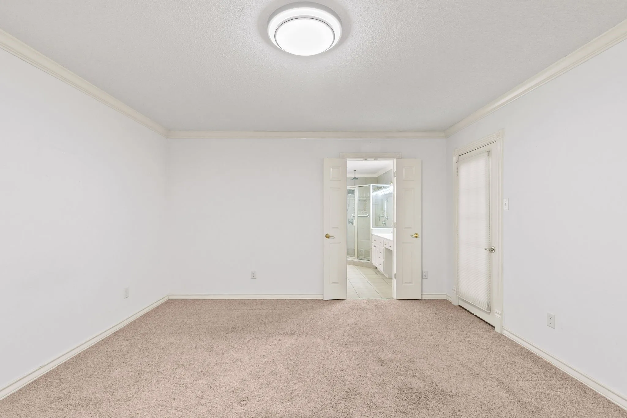 Single Family Residence For Sale in Hopkins County , 305 Kelli Circle, Sulphur Springs, Texas 75482, 3 Bedroom, 3 Bathroom, 2 Garage spaces, 2,257 Sqft, built in 1999, mls#21344386, Real Estate Agent in Sulphur Springs, Homes For Sale in Hopkins county, Homes For Sale in Sulphur Springs, Realtor in Sulphur Springs Texas, Real Estate Brokerage Independent Realty Texas, Luminita Cordes Realtor