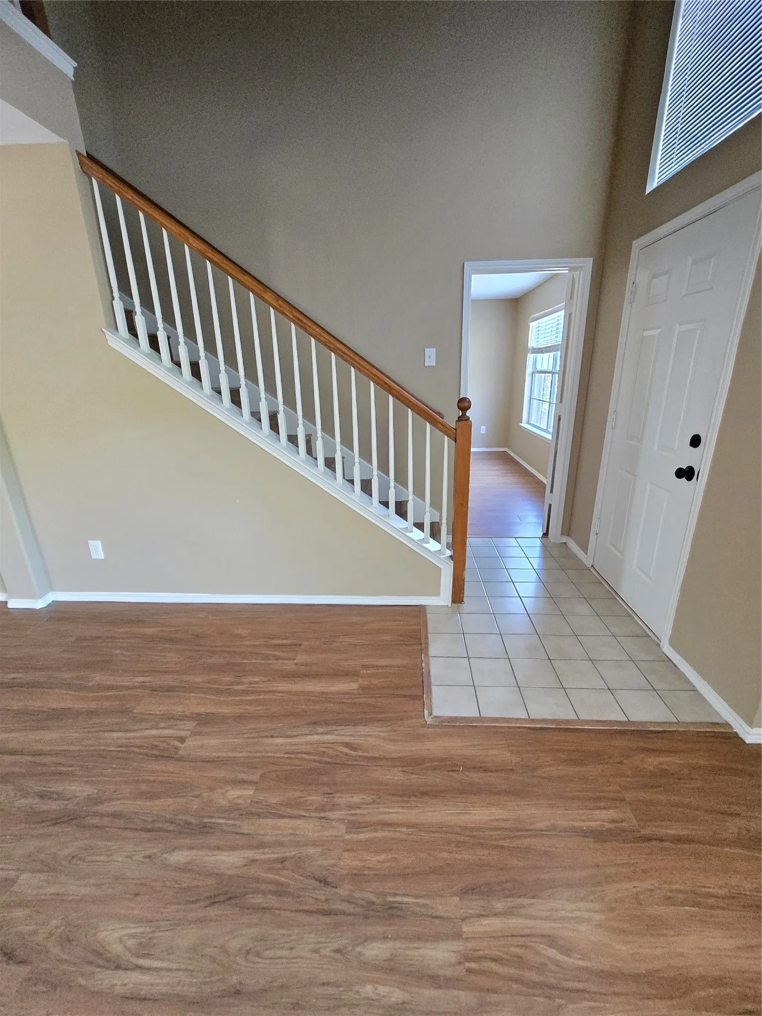 Single Family Residence For Rent in Denton County , 4512 Saddlebrook Drive, Carrollton, Texas 75010, 4 Bedroom, 3 Bathroom, 2 Garage spaces, 2,350 Sqft, built in 2000, mls#21339519, Real Estate Agent in Carrollton, Homes For Rent in Denton county, Homes For Rent in Carrollton, Realtor in Carrollton Texas, Real Estate Brokerage Independent Realty Texas, Luminita Cordes Realtor