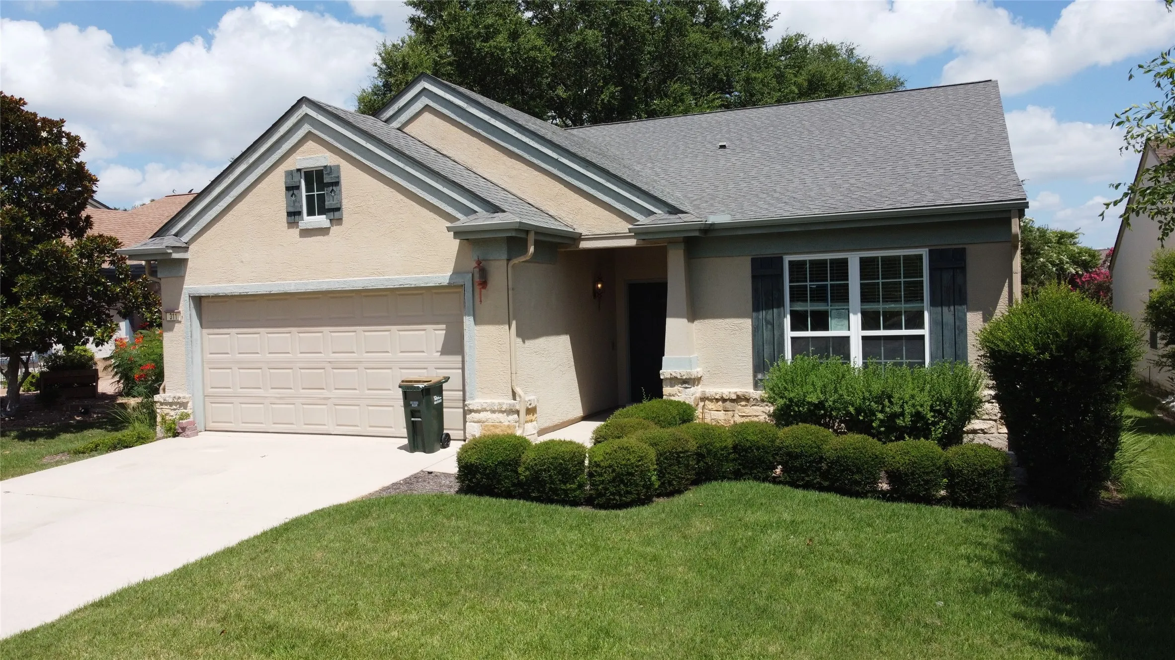 Single Family Residence For Sale in Williamson County , 311 Deer Meadow Circle, Georgetown, Texas 78633, 3 Bedroom, 2 Bathroom, 2 Garage spaces, 2,072 Sqft, built in 2005, Price $275,000, mls#21343178, Real Estate Agent in Georgetown, Homes For Sale in Williamson county, Homes For Sale in Georgetown, Realtor in Georgetown Texas, Real Estate Brokerage Independent Realty Texas, Luminita Cordes Realtor