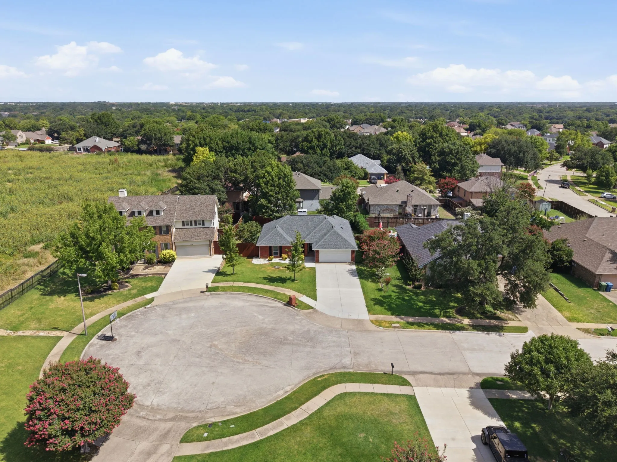 The Flower Mound is to the left.