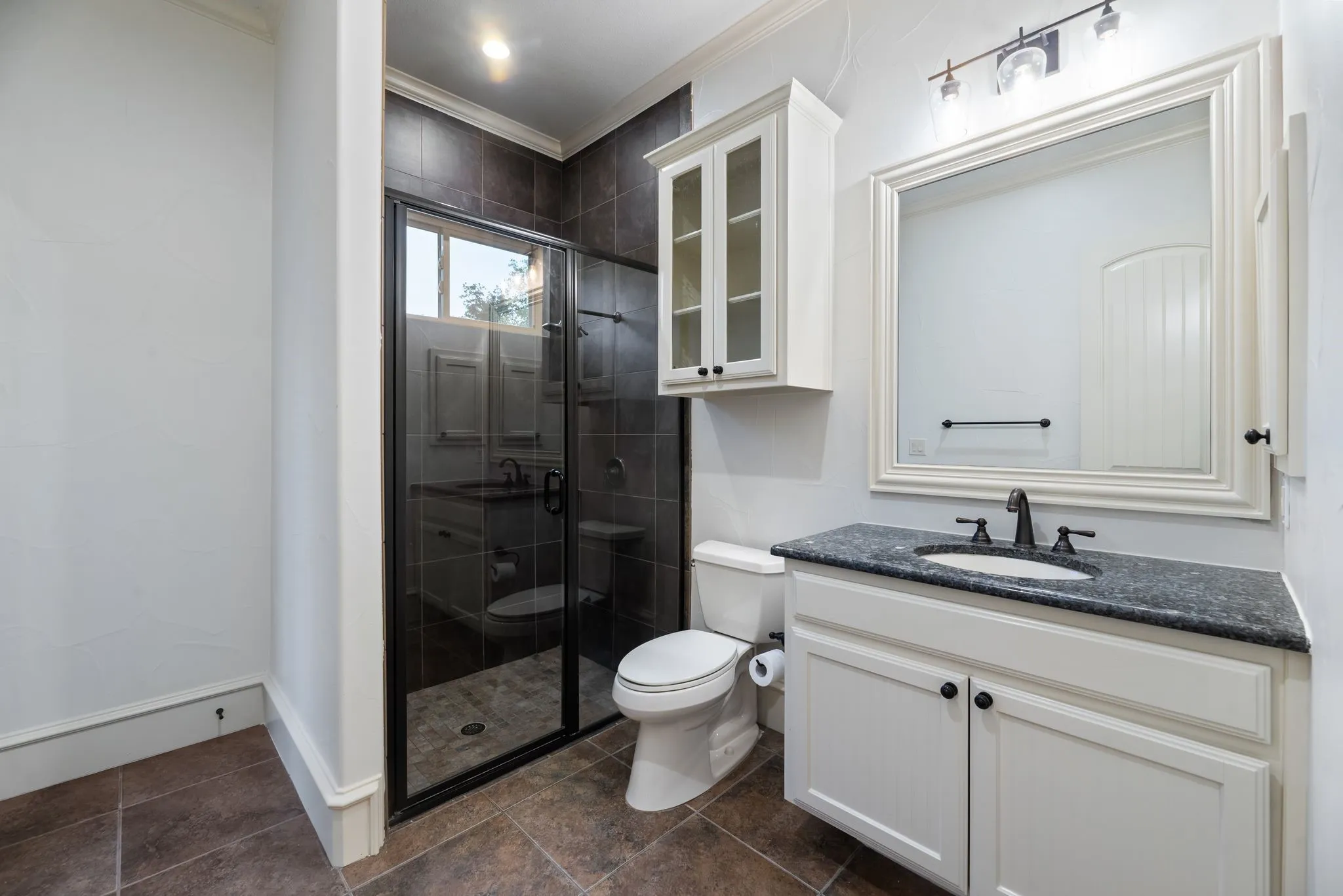 Single Family Residence For Sale in Denton County , 737 Manor Drive, Argyle, Texas 76226, 6 Bedroom, 6 Bathroom, 4 Garage spaces, 5,811 Sqft, built in 2008, mls#21342430, Real Estate Agent in Argyle, Homes For Sale in Denton county, Homes For Sale in Argyle, Realtor in Argyle Texas, Real Estate Brokerage Independent Realty Texas, Luminita Cordes Realtor