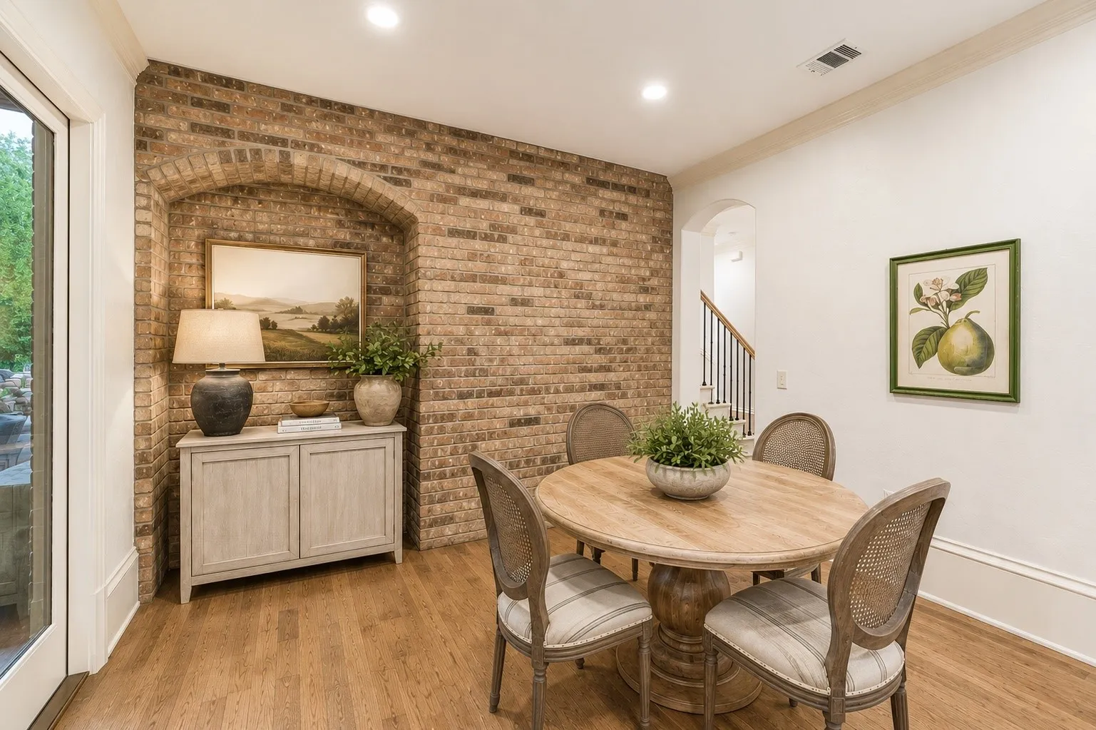 Single Family Residence For Sale in Denton County , 737 Manor Drive, Argyle, Texas 76226, 6 Bedroom, 6 Bathroom, 4 Garage spaces, 5,811 Sqft, built in 2008, mls#21342430, Real Estate Agent in Argyle, Homes For Sale in Denton county, Homes For Sale in Argyle, Realtor in Argyle Texas, Real Estate Brokerage Independent Realty Texas, Luminita Cordes Realtor