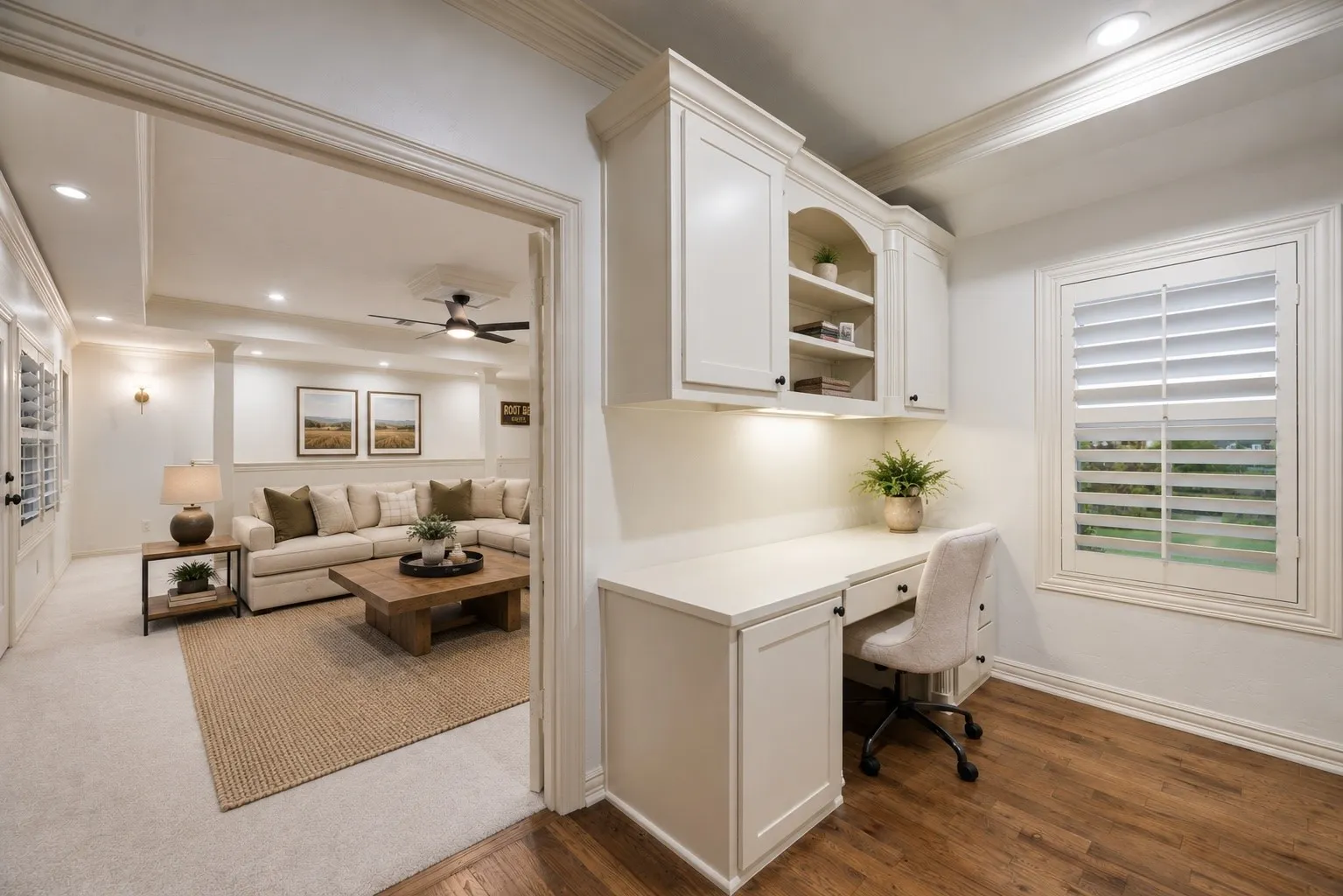 Single Family Residence For Sale in Denton County , 737 Manor Drive, Argyle, Texas 76226, 6 Bedroom, 6 Bathroom, 4 Garage spaces, 5,811 Sqft, built in 2008, mls#21342430, Real Estate Agent in Argyle, Homes For Sale in Denton county, Homes For Sale in Argyle, Realtor in Argyle Texas, Real Estate Brokerage Independent Realty Texas, Luminita Cordes Realtor