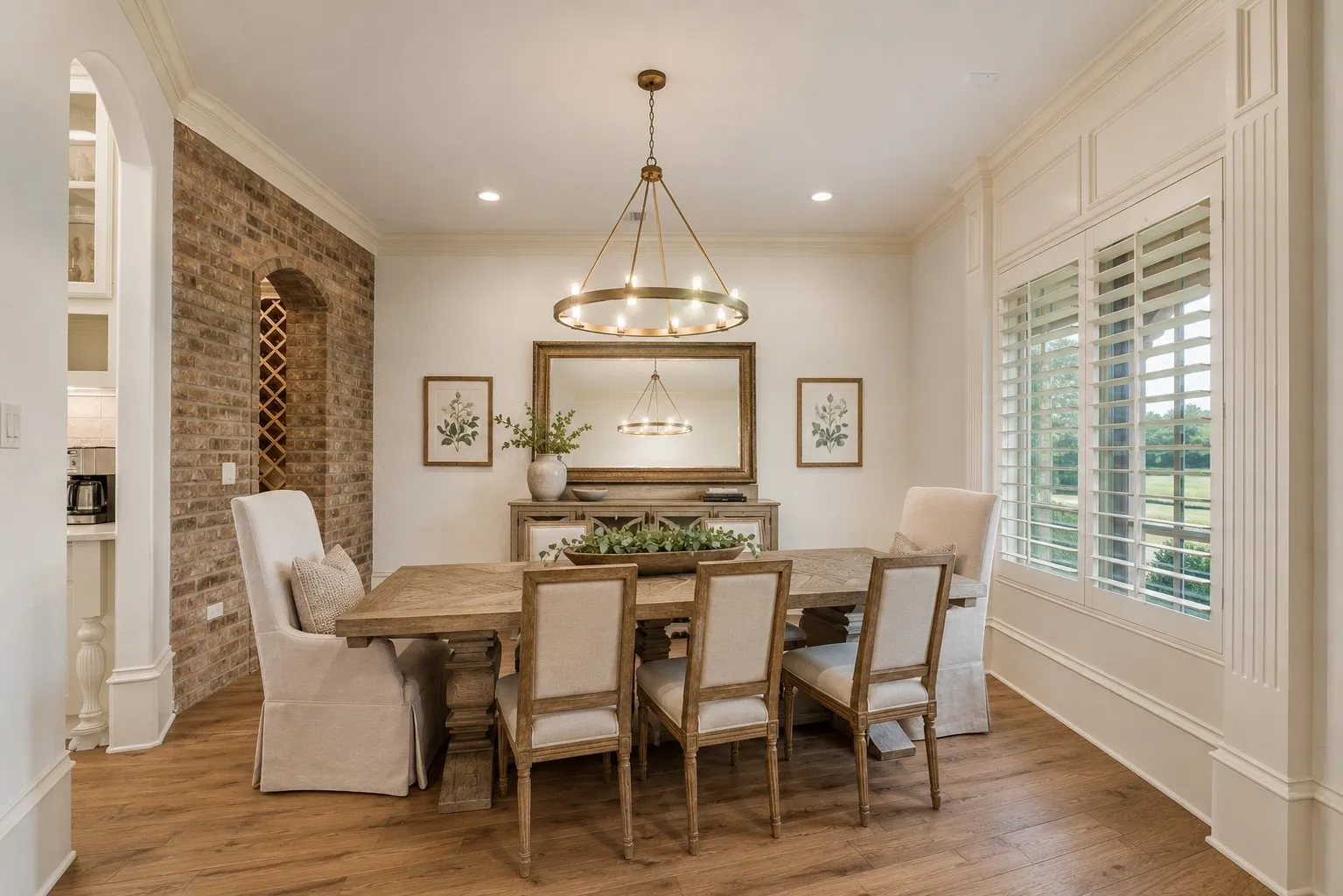 Single Family Residence For Sale in Denton County , 737 Manor Drive, Argyle, Texas 76226, 6 Bedroom, 6 Bathroom, 4 Garage spaces, 5,811 Sqft, built in 2008, mls#21342430, Real Estate Agent in Argyle, Homes For Sale in Denton county, Homes For Sale in Argyle, Realtor in Argyle Texas, Real Estate Brokerage Independent Realty Texas, Luminita Cordes Realtor