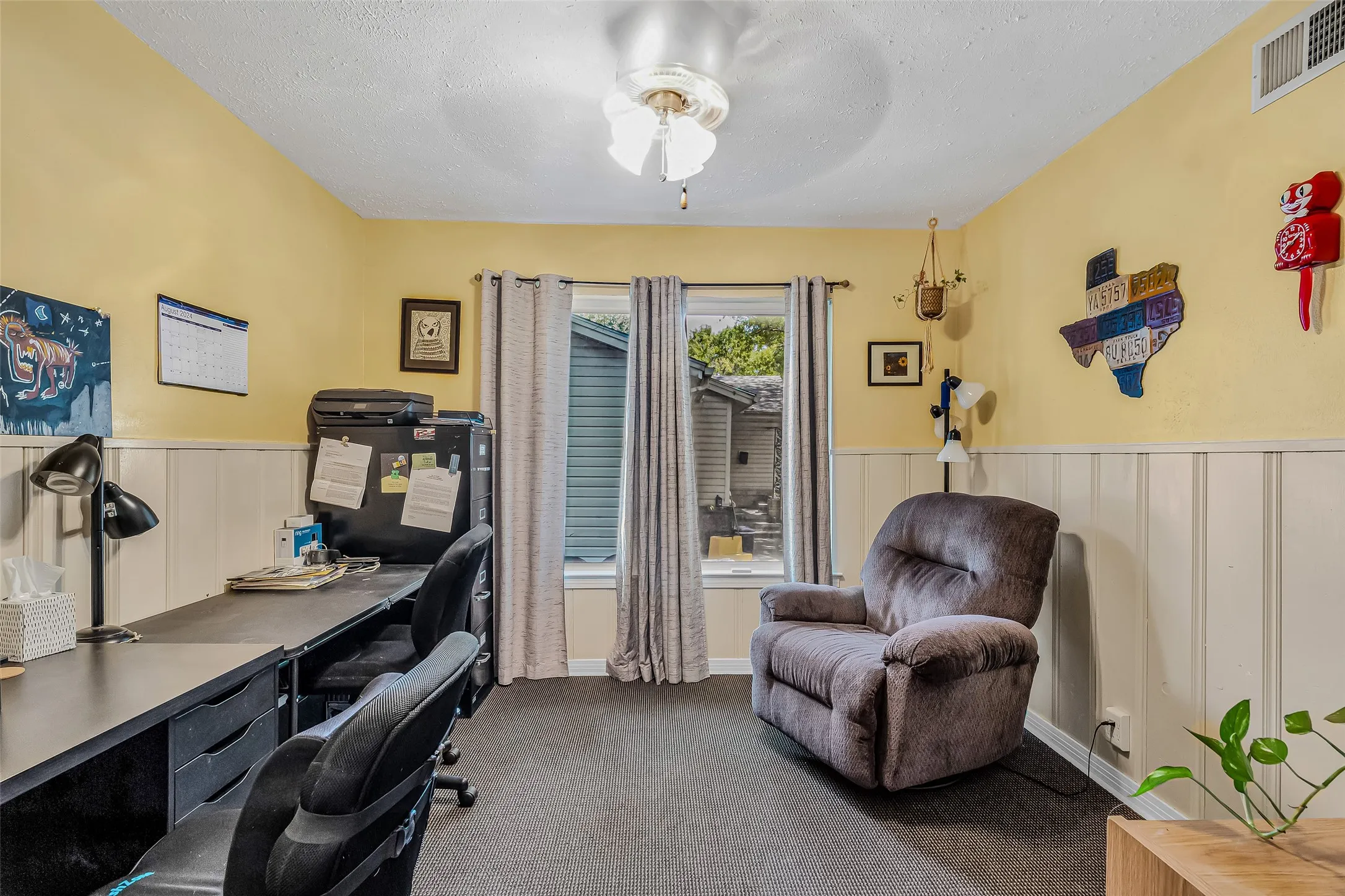Single Family Residence For Sale in Kaufman County , 112 Oak Drive, Terrell, Texas 75160, 3 Bedrooms, 2 Bathrooms, Garage spaces, 1,406 Sqft, built in 1957, Price $244,800, mls#21314266, Real Estate Agent in Terrell, Homes For Sale in Kaufman county, Homes For Sale in Terrell, Realtor in Terrell Texas, Real Estate Brokerage Independent Realty Texas, Luminita Cordes Realtor