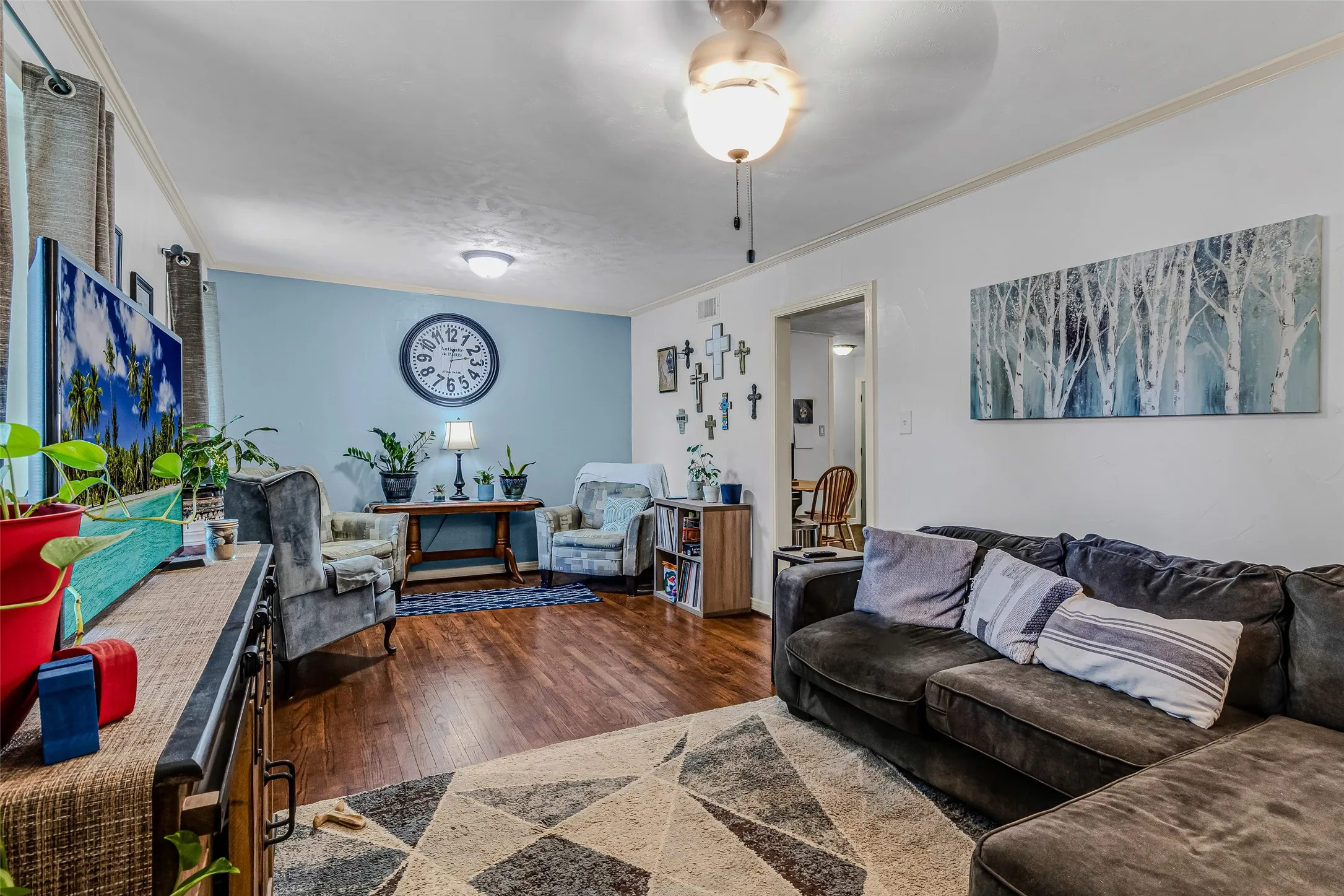 Single Family Residence For Sale in Kaufman County , 112 Oak Drive, Terrell, Texas 75160, 3 Bedrooms, 2 Bathrooms, Garage spaces, 1,406 Sqft, built in 1957, Price $244,800, mls#21314266, Real Estate Agent in Terrell, Homes For Sale in Kaufman county, Homes For Sale in Terrell, Realtor in Terrell Texas, Real Estate Brokerage Independent Realty Texas, Luminita Cordes Realtor