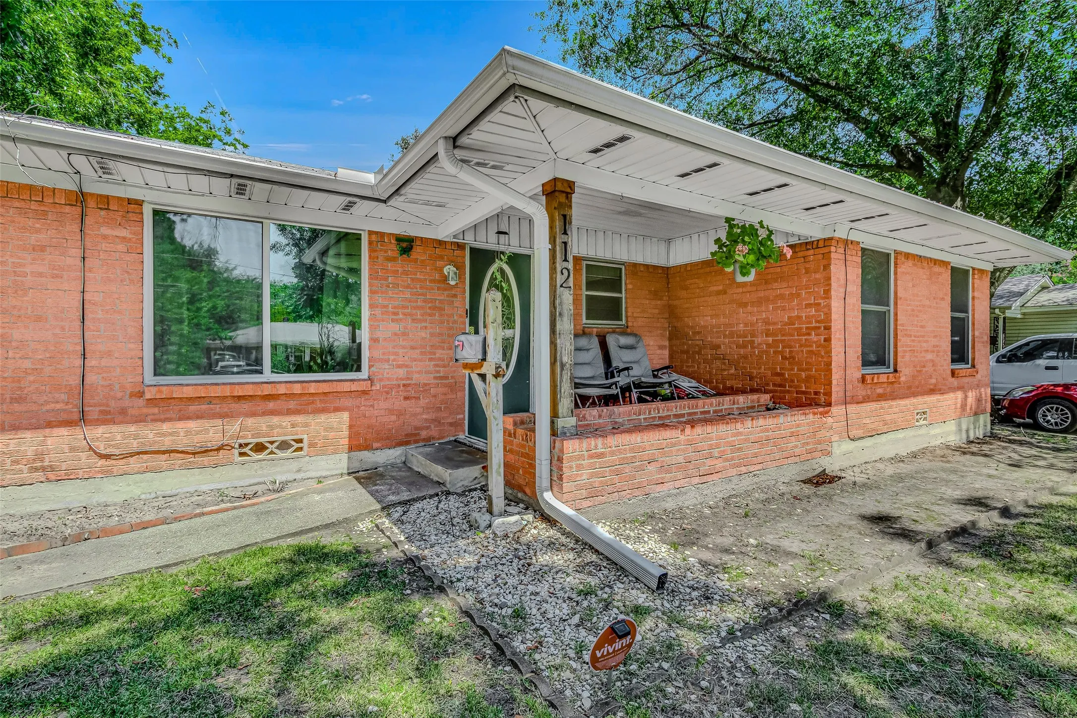 Single Family Residence For Sale in Kaufman County , 112 Oak Drive, Terrell, Texas 75160, 3 Bedrooms, 2 Bathrooms, Garage spaces, 1,406 Sqft, built in 1957, Price $244,800, mls#21314266, Real Estate Agent in Terrell, Homes For Sale in Kaufman county, Homes For Sale in Terrell, Realtor in Terrell Texas, Real Estate Brokerage Independent Realty Texas, Luminita Cordes Realtor
