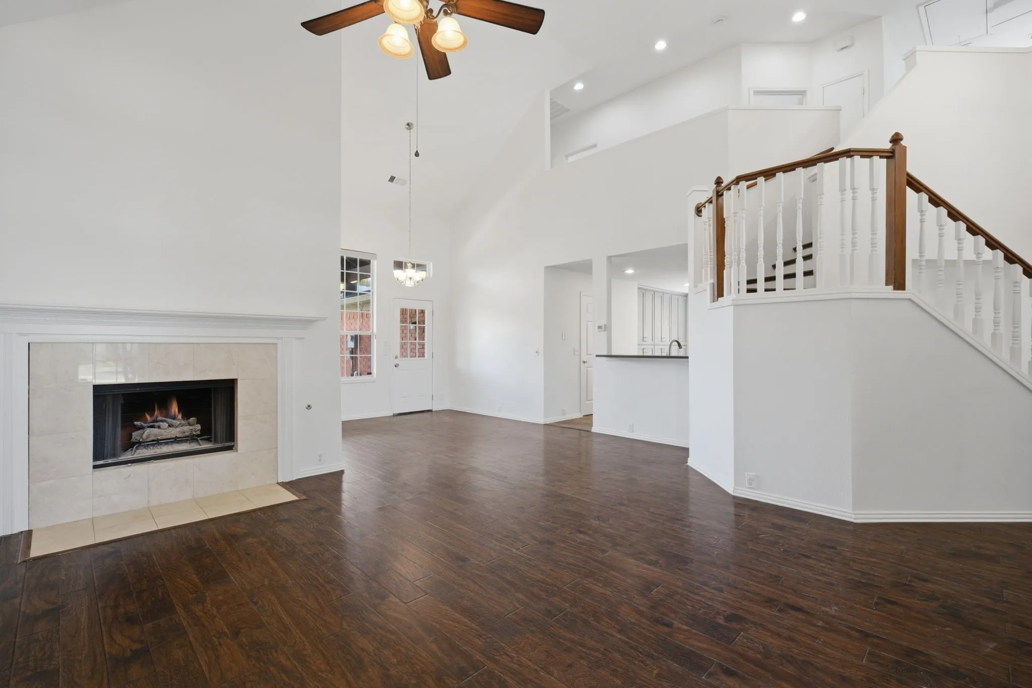 Single Family Residence For Sale in Collin County , 9809 Preston Vineyard Drive, Frisco, Texas 75035, 3 Bedroom, 3 Bathroom, 2 Garage spaces, 1,793 Sqft, built in 1992, mls#21344395, Real Estate Agent in Frisco, Homes For Sale in Collin county, Homes For Sale in Frisco, Realtor in Frisco Texas, Real Estate Brokerage Independent Realty Texas, Luminita Cordes Realtor
