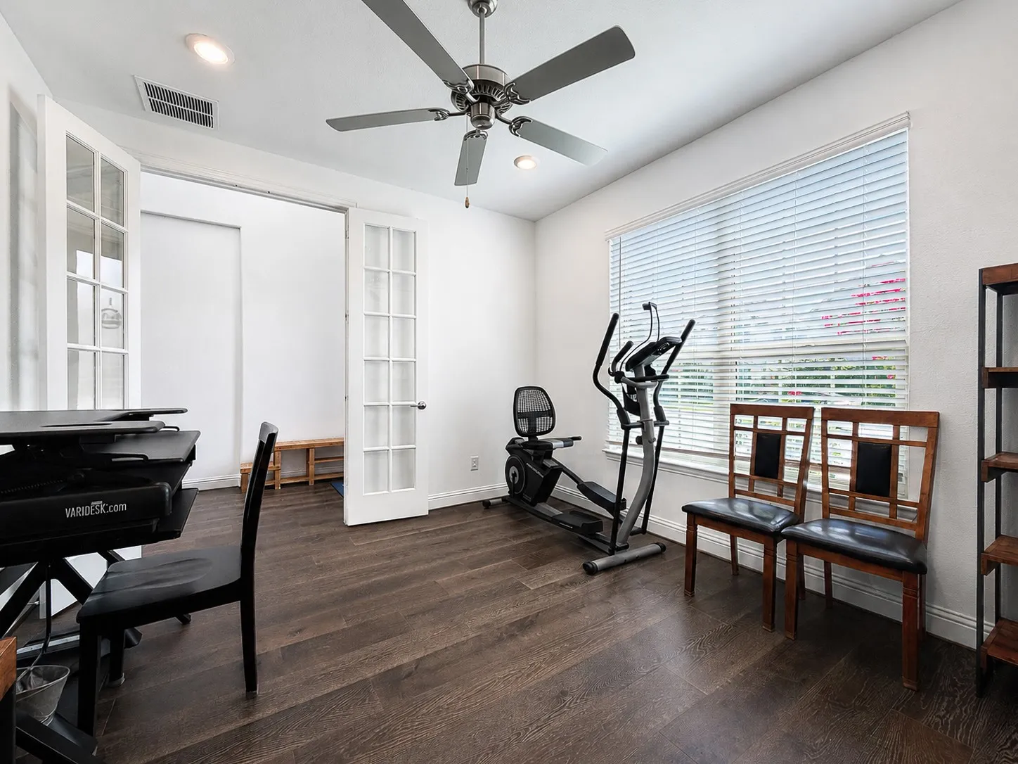 Single Family Residence For Rent in Dallas County , 17293 Texas Pistache Drive, Dallas, Texas 75252, 5 Bedroom, 4 Bathroom, 2 Garage spaces, 3,530 Sqft, built in 2022, mls#21344432, Real Estate Agent in Dallas, Homes For Rent in Dallas county, Homes For Rent in Dallas, Realtor in Dallas Texas, Real Estate Brokerage Independent Realty Texas, Luminita Cordes Realtor