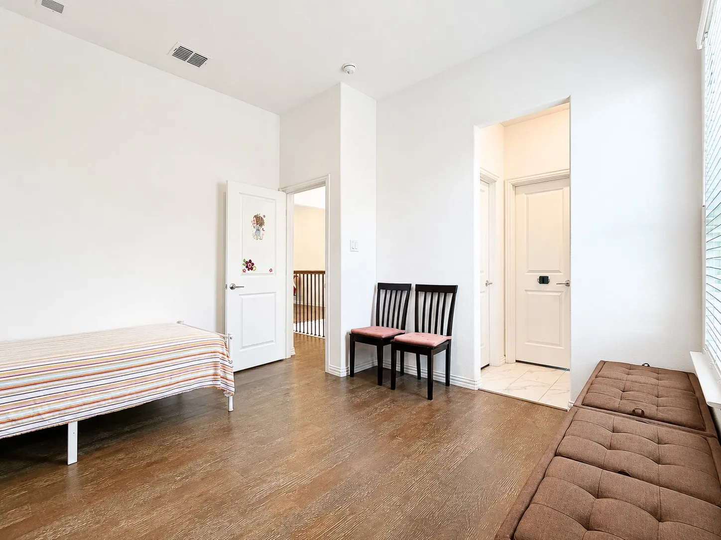Single Family Residence For Rent in Dallas County , 17293 Texas Pistache Drive, Dallas, Texas 75252, 5 Bedroom, 4 Bathroom, 2 Garage spaces, 3,530 Sqft, built in 2022, mls#21344432, Real Estate Agent in Dallas, Homes For Rent in Dallas county, Homes For Rent in Dallas, Realtor in Dallas Texas, Real Estate Brokerage Independent Realty Texas, Luminita Cordes Realtor