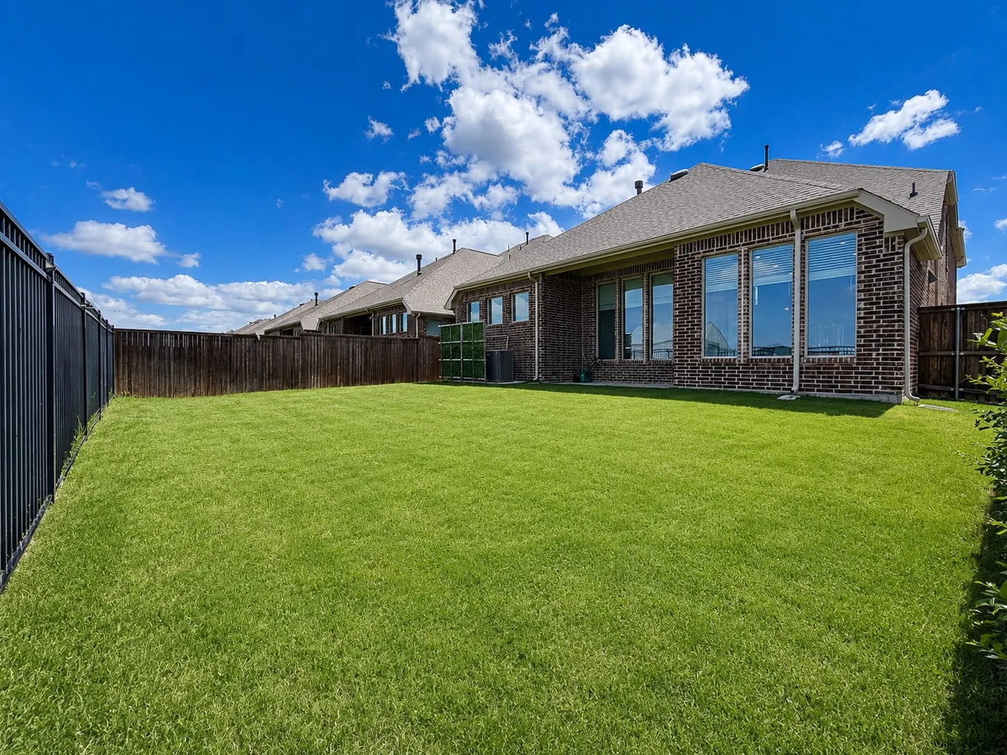 Single Family Residence For Rent in Dallas County , 17293 Texas Pistache Drive, Dallas, Texas 75252, 5 Bedroom, 4 Bathroom, 2 Garage spaces, 3,530 Sqft, built in 2022, mls#21344432, Real Estate Agent in Dallas, Homes For Rent in Dallas county, Homes For Rent in Dallas, Realtor in Dallas Texas, Real Estate Brokerage Independent Realty Texas, Luminita Cordes Realtor