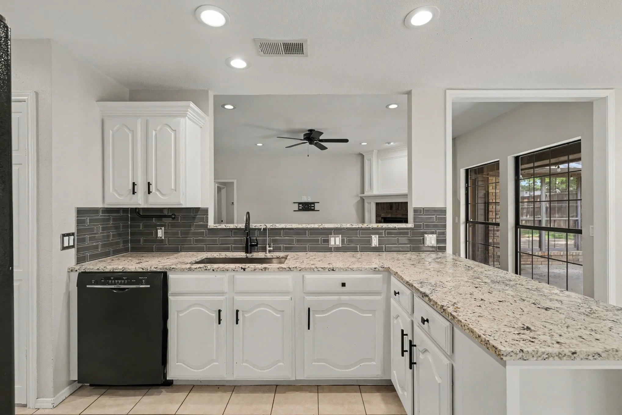 Single Family Residence For Sale in Denton County , 2421 Cornell Drive, Flower Mound, Texas 75022, 3 Bedroom, 3 Bathroom, 2 Garage spaces, 1,884 Sqft, built in 1988, mls#21343024, Real Estate Agent in Flower Mound, Homes For Sale in Denton county, Homes For Sale in Flower Mound, Realtor in Flower Mound Texas, Real Estate Brokerage Independent Realty Texas, Luminita Cordes Realtor
