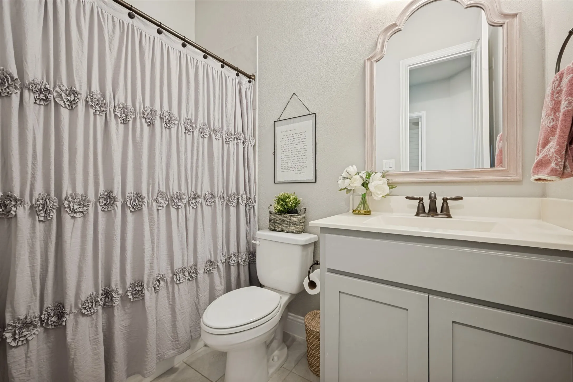 Single Family Residence For Sale in Denton County , 9004 Washington Lane, Argyle, Texas 76226, 4 Bedroom, 3 Bathroom, 2 Garage spaces, 2,977 Sqft, built in 2018, mls#21339515, Real Estate Agent in Argyle, Homes For Sale in Denton county, Homes For Sale in Argyle, Realtor in Argyle Texas, Real Estate Brokerage Independent Realty Texas, Luminita Cordes Realtor