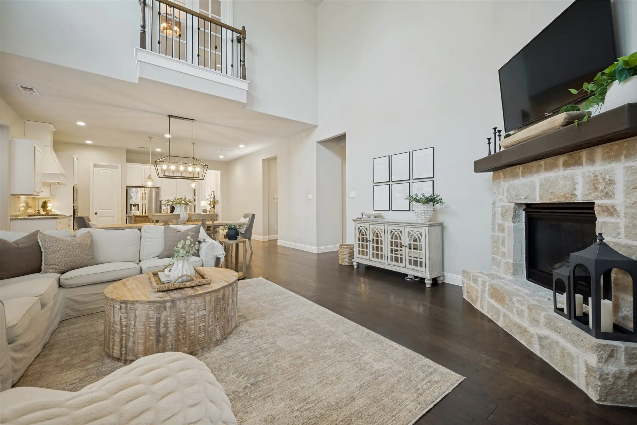 Single Family Residence For Sale in Denton County , 9004 Washington Lane, Argyle, Texas 76226, 4 Bedroom, 3 Bathroom, 2 Garage spaces, 2,977 Sqft, built in 2018, mls#21339515, Real Estate Agent in Argyle, Homes For Sale in Denton county, Homes For Sale in Argyle, Realtor in Argyle Texas, Real Estate Brokerage Independent Realty Texas, Luminita Cordes Realtor