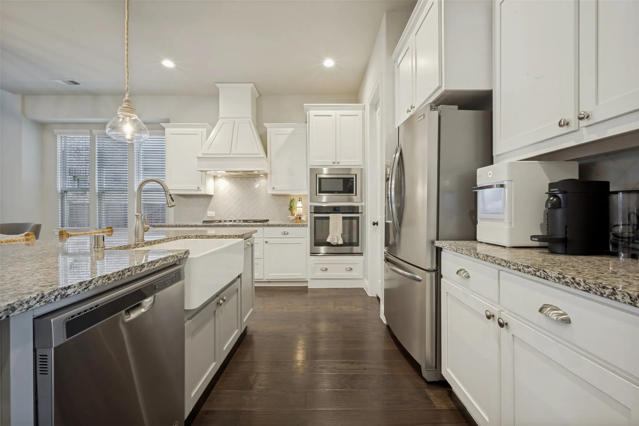 Single Family Residence For Sale in Denton County , 9004 Washington Lane, Argyle, Texas 76226, 4 Bedroom, 3 Bathroom, 2 Garage spaces, 2,977 Sqft, built in 2018, mls#21339515, Real Estate Agent in Argyle, Homes For Sale in Denton county, Homes For Sale in Argyle, Realtor in Argyle Texas, Real Estate Brokerage Independent Realty Texas, Luminita Cordes Realtor