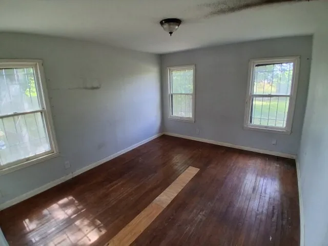Single Family Residence For Sale in Nueces County , 4405 S Cornelia Circle, Corpus Christi, Texas 78408, 2 Bedroom, 1 Bathroom, 2 Garage spaces, 1,030 Sqft, built in 1952, mls#21344447, Real Estate Agent in Corpus Christi, Homes For Sale in Nueces county, Homes For Sale in Corpus Christi, Realtor in Corpus Christi Texas, Real Estate Brokerage Independent Realty Texas, Luminita Cordes Realtor