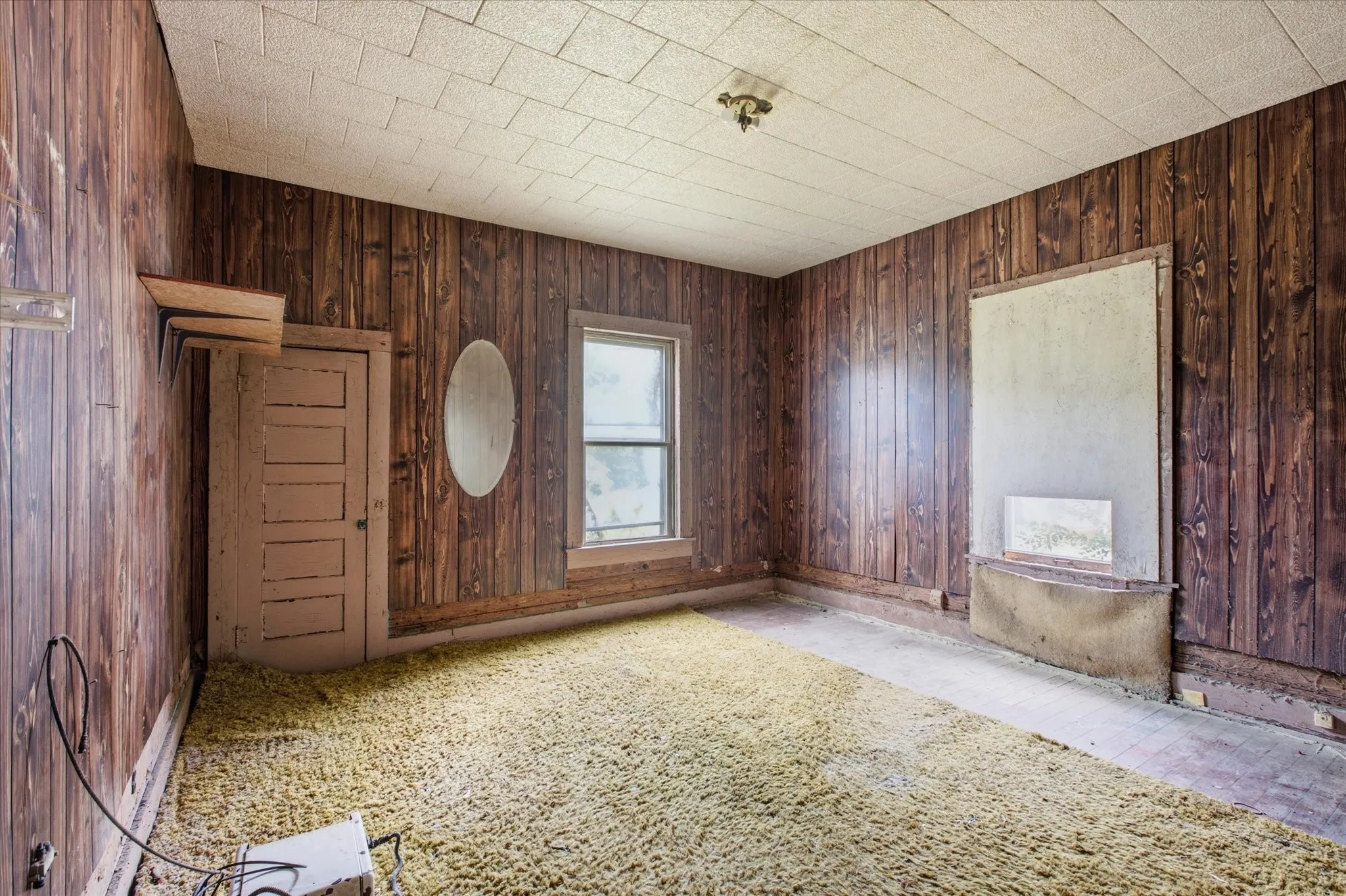 Single Family Residence For Sale in Fannin County , 1626 Kennedy Street, Bonham, Texas 75418, 6 Bedroom, 2 Bathroom, Garage spaces, 2,354 Sqft, built in 1940, mls#21343986, Real Estate Agent in Bonham, Homes For Sale in Fannin county, Homes For Sale in Bonham, Realtor in Bonham Texas, Real Estate Brokerage Independent Realty Texas, Luminita Cordes Realtor