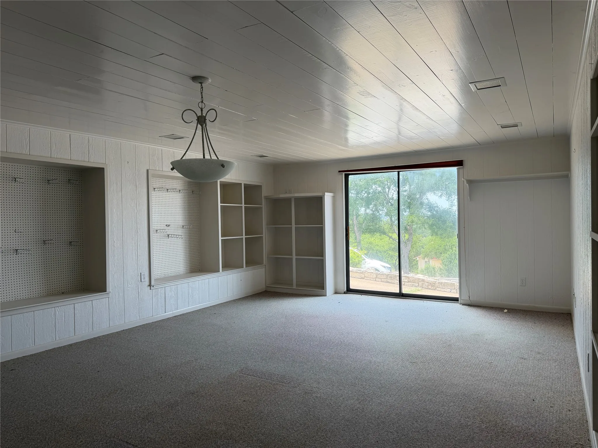 Single Family Residence For Sale in Llano County , 808 Ox Bow, Horseshoe Bay, Texas 78657, 4 Bedroom, 4 Bathroom, Garage spaces, 3,169 Sqft, built in 1979, mls#21344457, Real Estate Agent in Horseshoe Bay, Homes For Sale in Llano county, Homes For Sale in Horseshoe Bay, Realtor in Horseshoe Bay Texas, Real Estate Brokerage Independent Realty Texas, Luminita Cordes Realtor