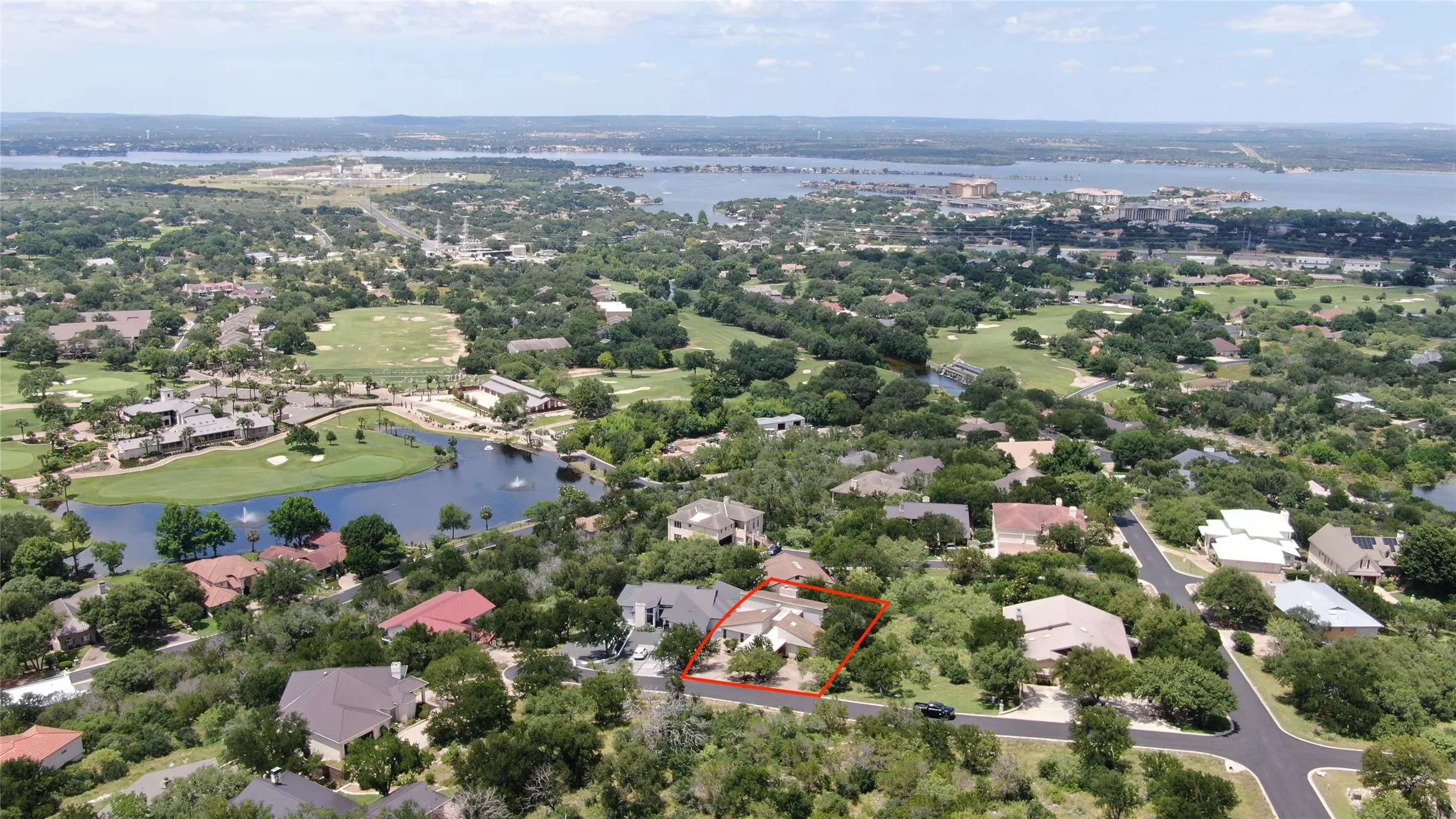 Single Family Residence For Sale in Llano County , 808 Ox Bow, Horseshoe Bay, Texas 78657, 4 Bedroom, 4 Bathroom, Garage spaces, 3,169 Sqft, built in 1979, mls#21344457, Real Estate Agent in Horseshoe Bay, Homes For Sale in Llano county, Homes For Sale in Horseshoe Bay, Realtor in Horseshoe Bay Texas, Real Estate Brokerage Independent Realty Texas, Luminita Cordes Realtor