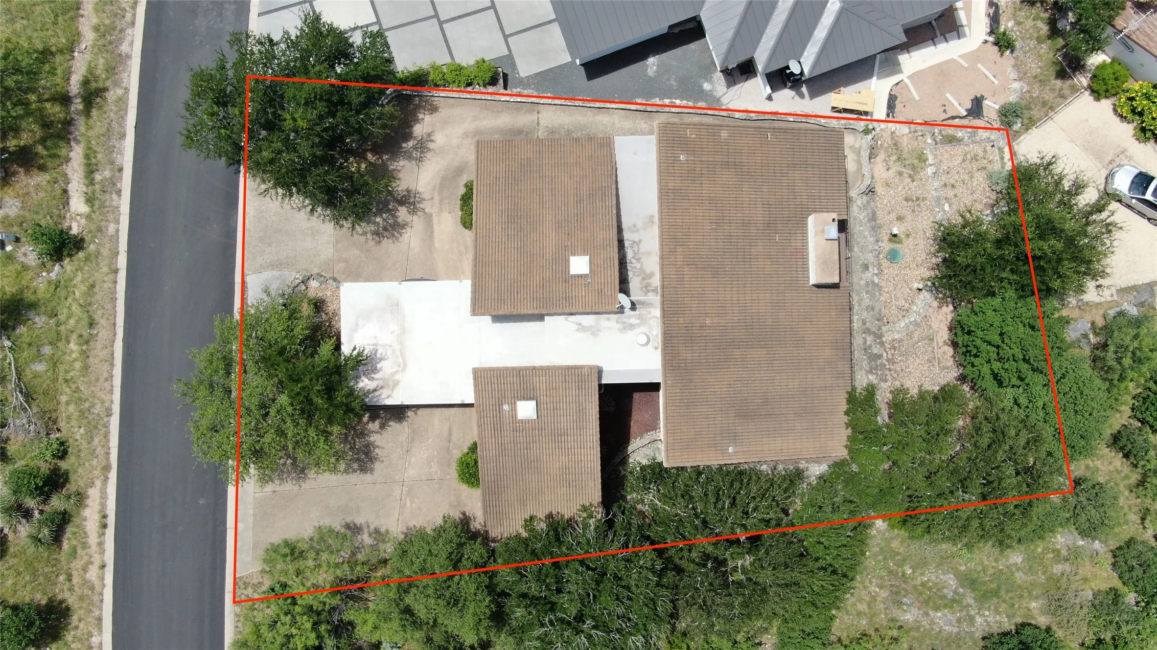 Single Family Residence For Sale in Llano County , 808 Ox Bow, Horseshoe Bay, Texas 78657, 4 Bedroom, 4 Bathroom, Garage spaces, 3,169 Sqft, built in 1979, mls#21344457, Real Estate Agent in Horseshoe Bay, Homes For Sale in Llano county, Homes For Sale in Horseshoe Bay, Realtor in Horseshoe Bay Texas, Real Estate Brokerage Independent Realty Texas, Luminita Cordes Realtor