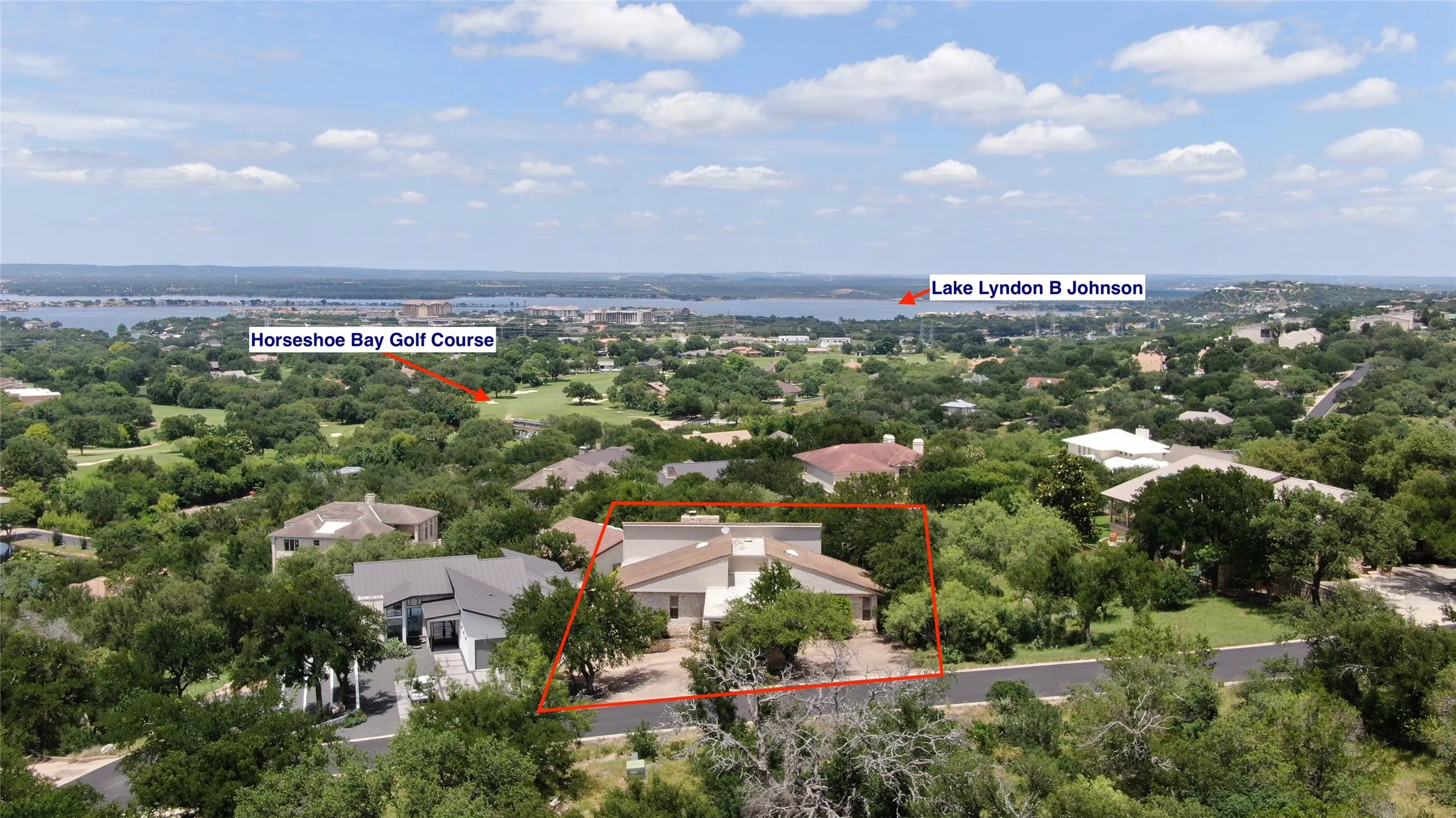 Single Family Residence For Sale in Llano County , 808 Ox Bow, Horseshoe Bay, Texas 78657, 4 Bedroom, 4 Bathroom, Garage spaces, 3,169 Sqft, built in 1979, mls#21344457, Real Estate Agent in Horseshoe Bay, Homes For Sale in Llano county, Homes For Sale in Horseshoe Bay, Realtor in Horseshoe Bay Texas, Real Estate Brokerage Independent Realty Texas, Luminita Cordes Realtor