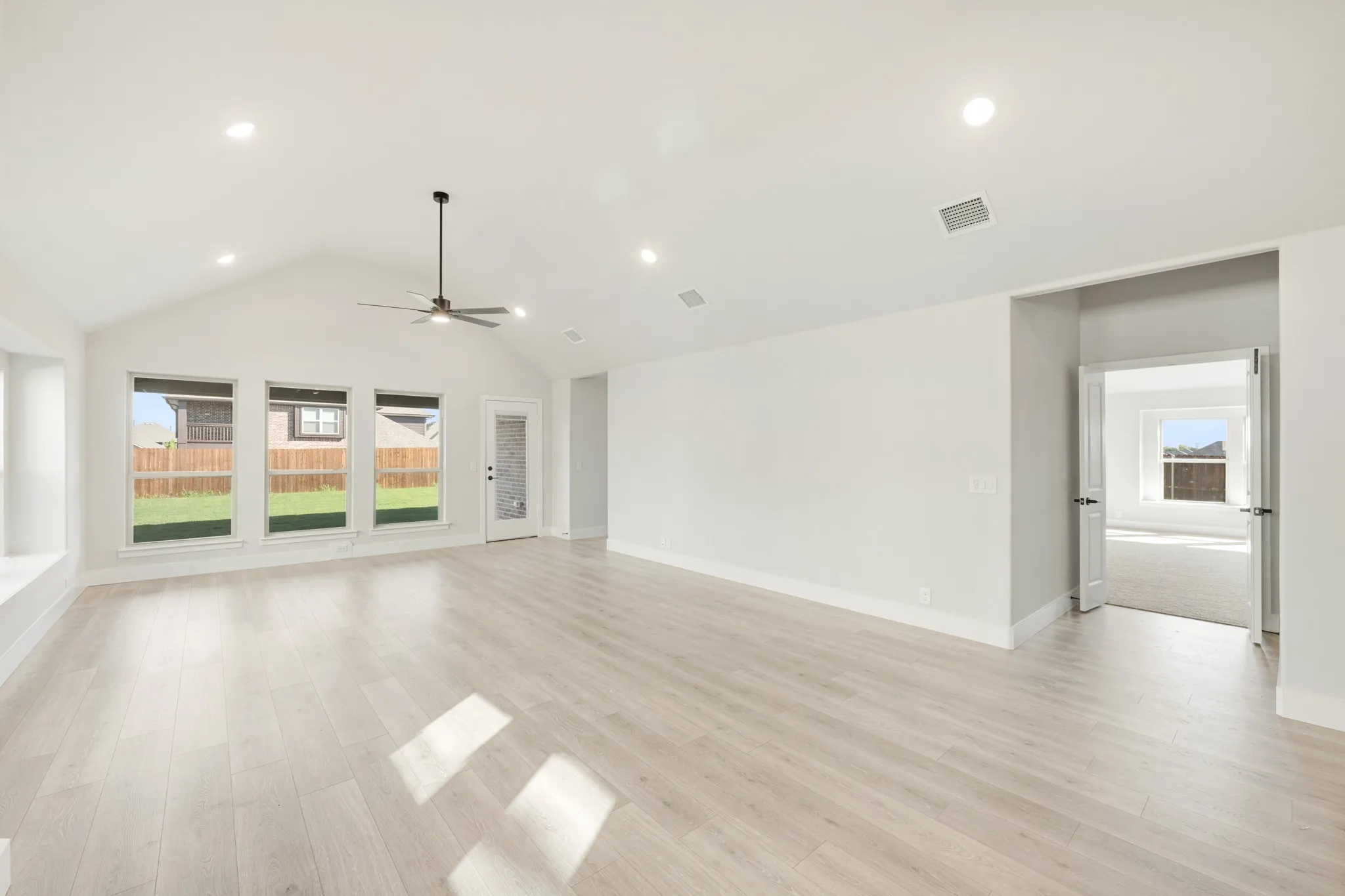 Single Family Residence For Sale in Ellis County , 217 Fireberry Drive, Glenn Heights, Texas 75154, 4 Bedroom, 3 Bathroom, 3 Garage spaces, 2,752 Sqft, built in 2026, mls#21340984, Real Estate Agent in Glenn Heights, Homes For Sale in Ellis county, Homes For Sale in Glenn Heights, Realtor in Glenn Heights Texas, Real Estate Brokerage Independent Realty Texas, Luminita Cordes Realtor