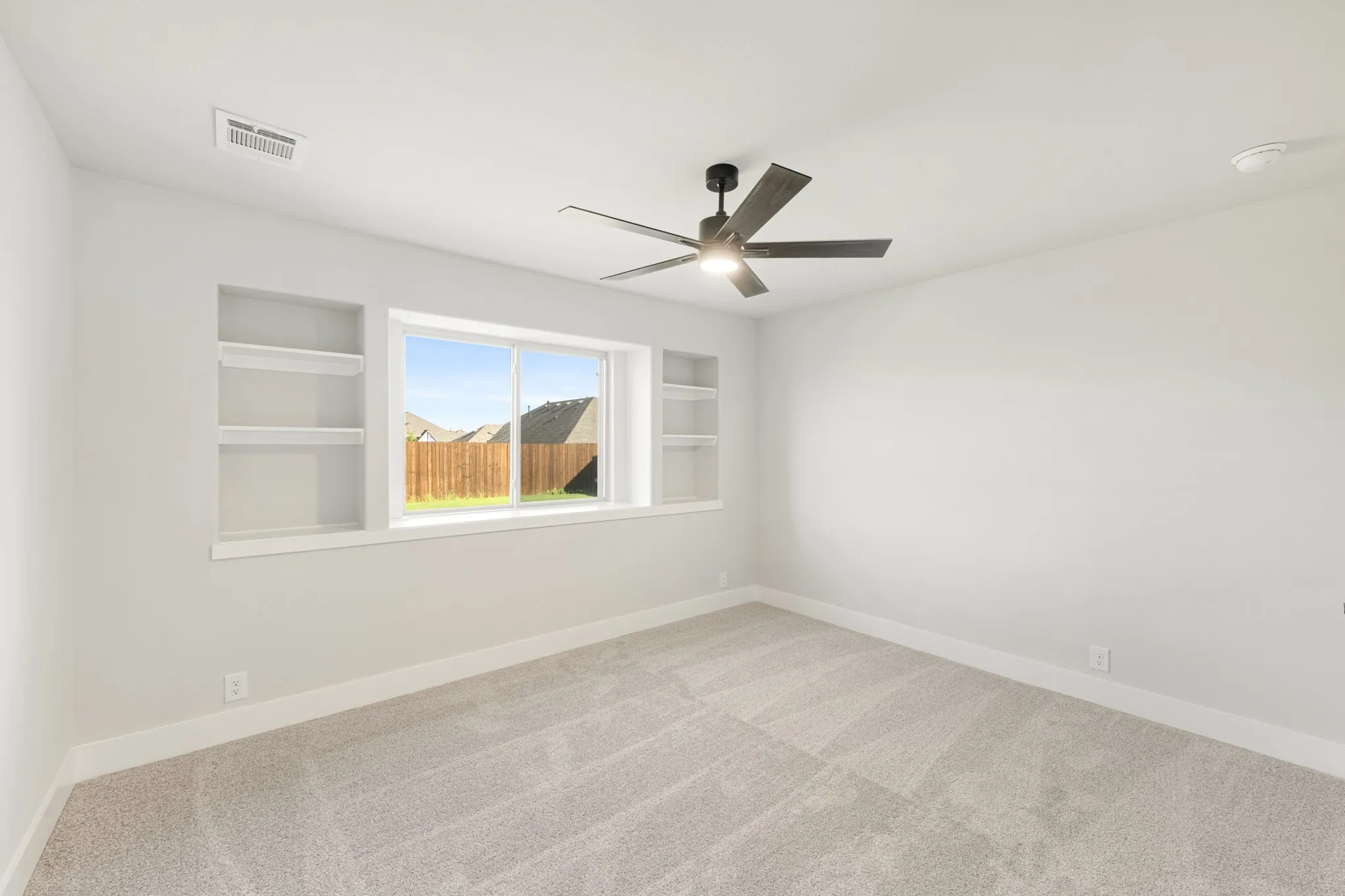 Single Family Residence For Sale in Ellis County , 217 Fireberry Drive, Glenn Heights, Texas 75154, 4 Bedroom, 3 Bathroom, 3 Garage spaces, 2,752 Sqft, built in 2026, mls#21340984, Real Estate Agent in Glenn Heights, Homes For Sale in Ellis county, Homes For Sale in Glenn Heights, Realtor in Glenn Heights Texas, Real Estate Brokerage Independent Realty Texas, Luminita Cordes Realtor