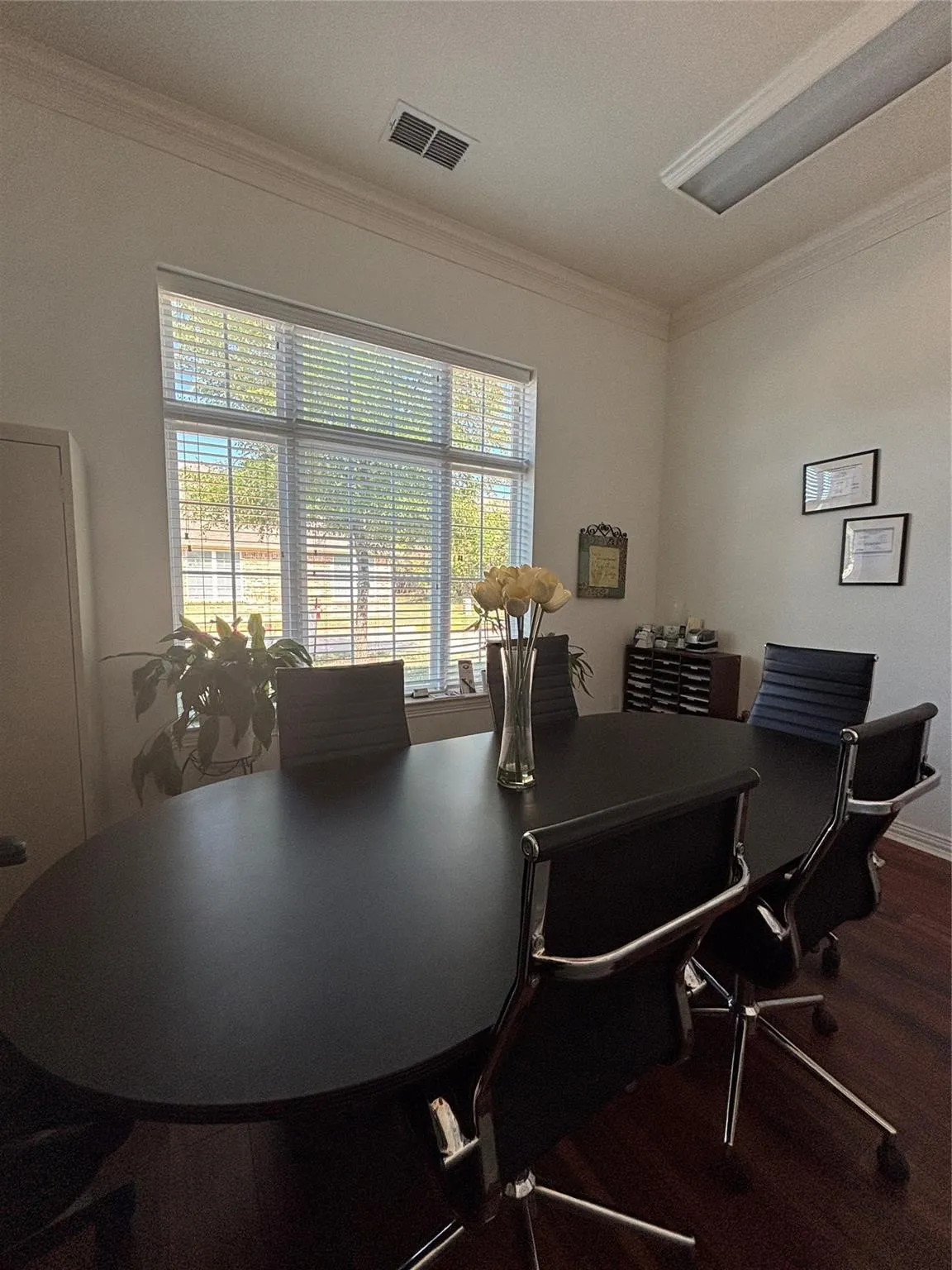 Office For Rent in Tarrant County , 7137 Colleyville Boulevard, Colleyville, Texas 76034, 0, 0, Garage spaces, 0 Sqft, built in 2006, Price $2,700, mls#21344463, Real Estate Agent in Colleyville, Homes For Rent in Tarrant county, Homes For Rent in Colleyville, Realtor in Colleyville Texas, Real Estate Brokerage Independent Realty Texas, Luminita Cordes Realtor