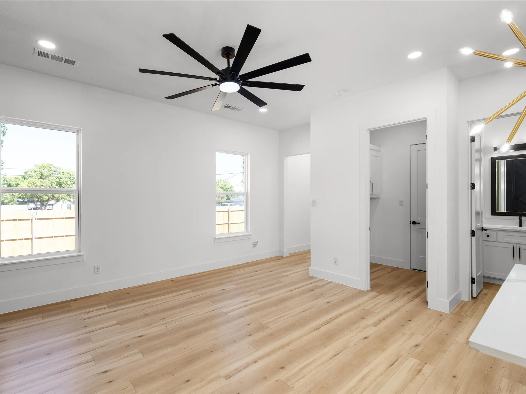 Single Family Residence For Sale in Tarrant County , 4237 Avenue H, Fort Worth, Texas 76105, 4 Bedroom, 3 Bathroom, 2 Garage spaces, 2,053 Sqft, built in 2026, mls#21344466, Real Estate Agent in Fort Worth, Homes For Sale in Tarrant county, Homes For Sale in Fort Worth, Realtor in Fort Worth Texas, Real Estate Brokerage Independent Realty Texas, Luminita Cordes Realtor