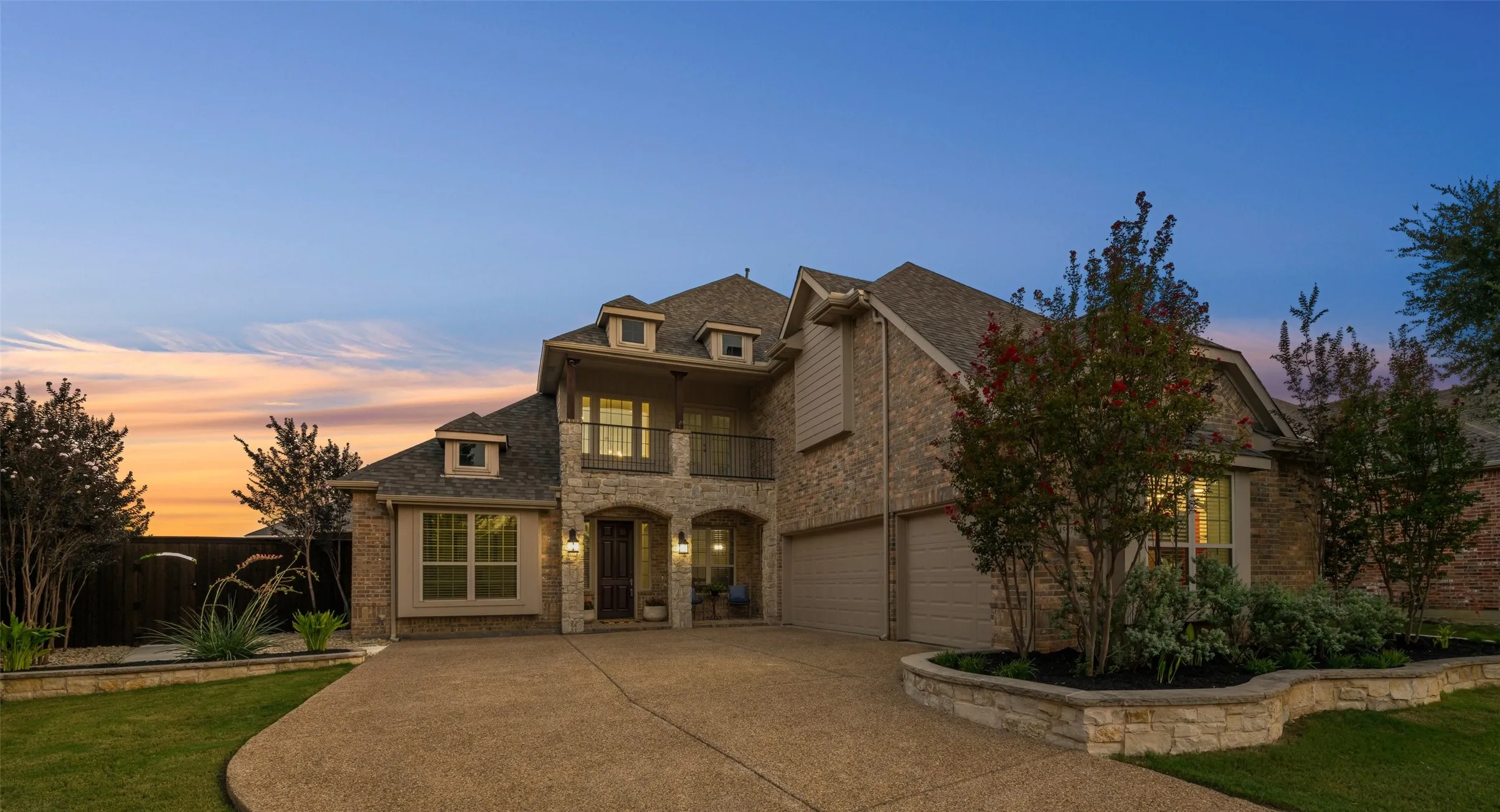 Single Family Residence For Sale in Denton County , 4597 The Landings Court, Frisco, Texas 75033, 4 Bedroom, 4 Bathroom, 3 Garage spaces, 4,186 Sqft, built in 2007, mls#21341032, Real Estate Agent in Frisco, Homes For Sale in Denton county, Homes For Sale in Frisco, Realtor in Frisco Texas, Real Estate Brokerage Independent Realty Texas, Luminita Cordes Realtor