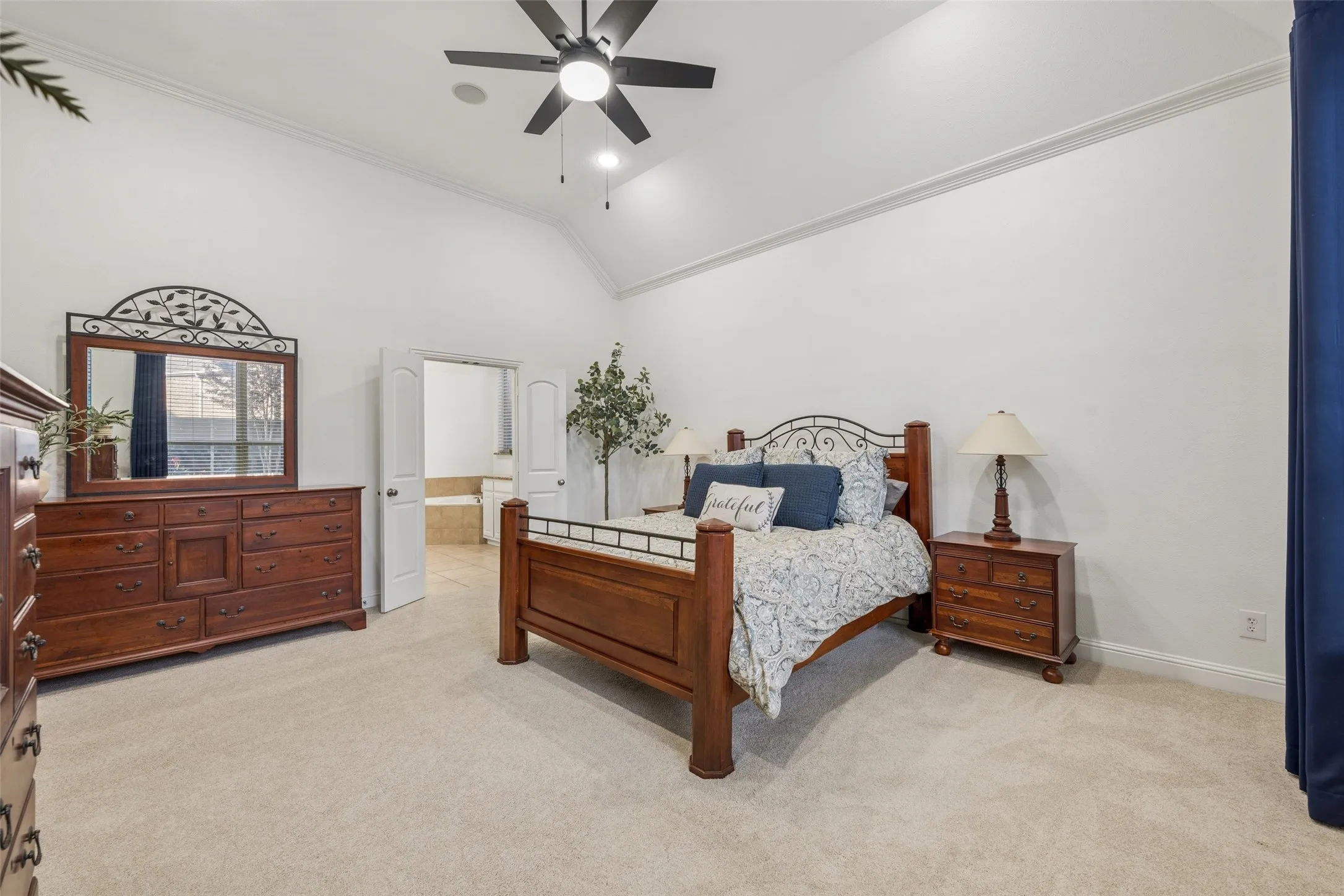 Single Family Residence For Sale in Denton County , 4597 The Landings Court, Frisco, Texas 75033, 4 Bedroom, 4 Bathroom, 3 Garage spaces, 4,186 Sqft, built in 2007, mls#21341032, Real Estate Agent in Frisco, Homes For Sale in Denton county, Homes For Sale in Frisco, Realtor in Frisco Texas, Real Estate Brokerage Independent Realty Texas, Luminita Cordes Realtor