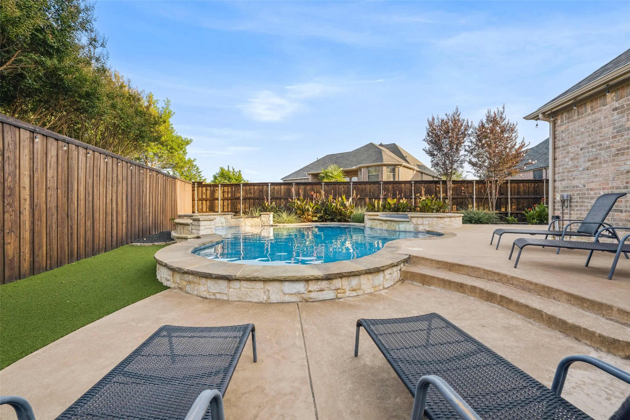 Single Family Residence For Sale in Denton County , 4597 The Landings Court, Frisco, Texas 75033, 4 Bedroom, 4 Bathroom, 3 Garage spaces, 4,186 Sqft, built in 2007, mls#21341032, Real Estate Agent in Frisco, Homes For Sale in Denton county, Homes For Sale in Frisco, Realtor in Frisco Texas, Real Estate Brokerage Independent Realty Texas, Luminita Cordes Realtor