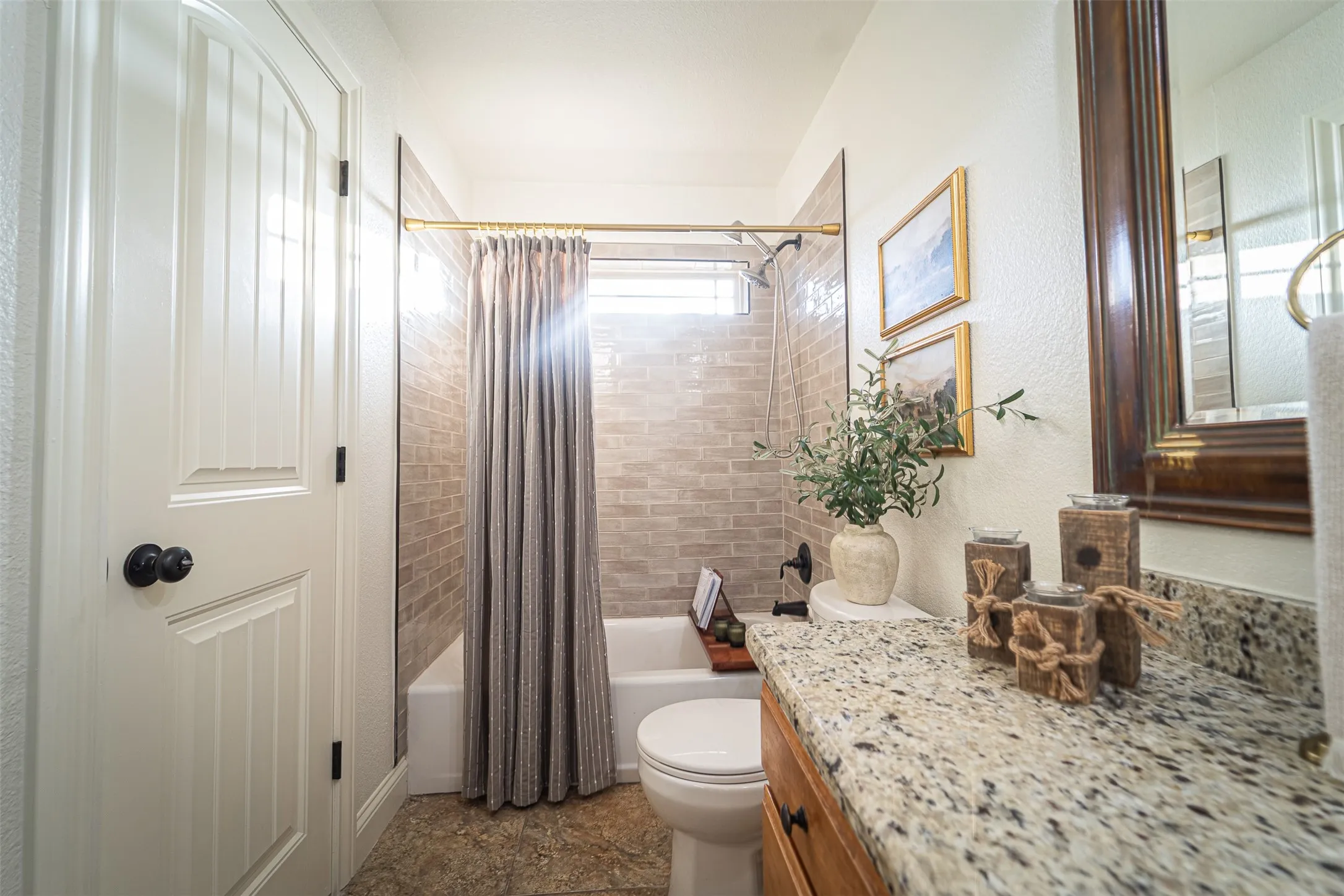 Single Family Residence For Sale in Taylor County , 4618 Majestic Sky, Abilene, Texas 79606, 4 Bedroom, 2 Bathroom, 2 Garage spaces, 2,632 Sqft, built in 2011, mls#21344183, Real Estate Agent in Abilene, Homes For Sale in Taylor county, Homes For Sale in Abilene, Realtor in Abilene Texas, Real Estate Brokerage Independent Realty Texas, Luminita Cordes Realtor