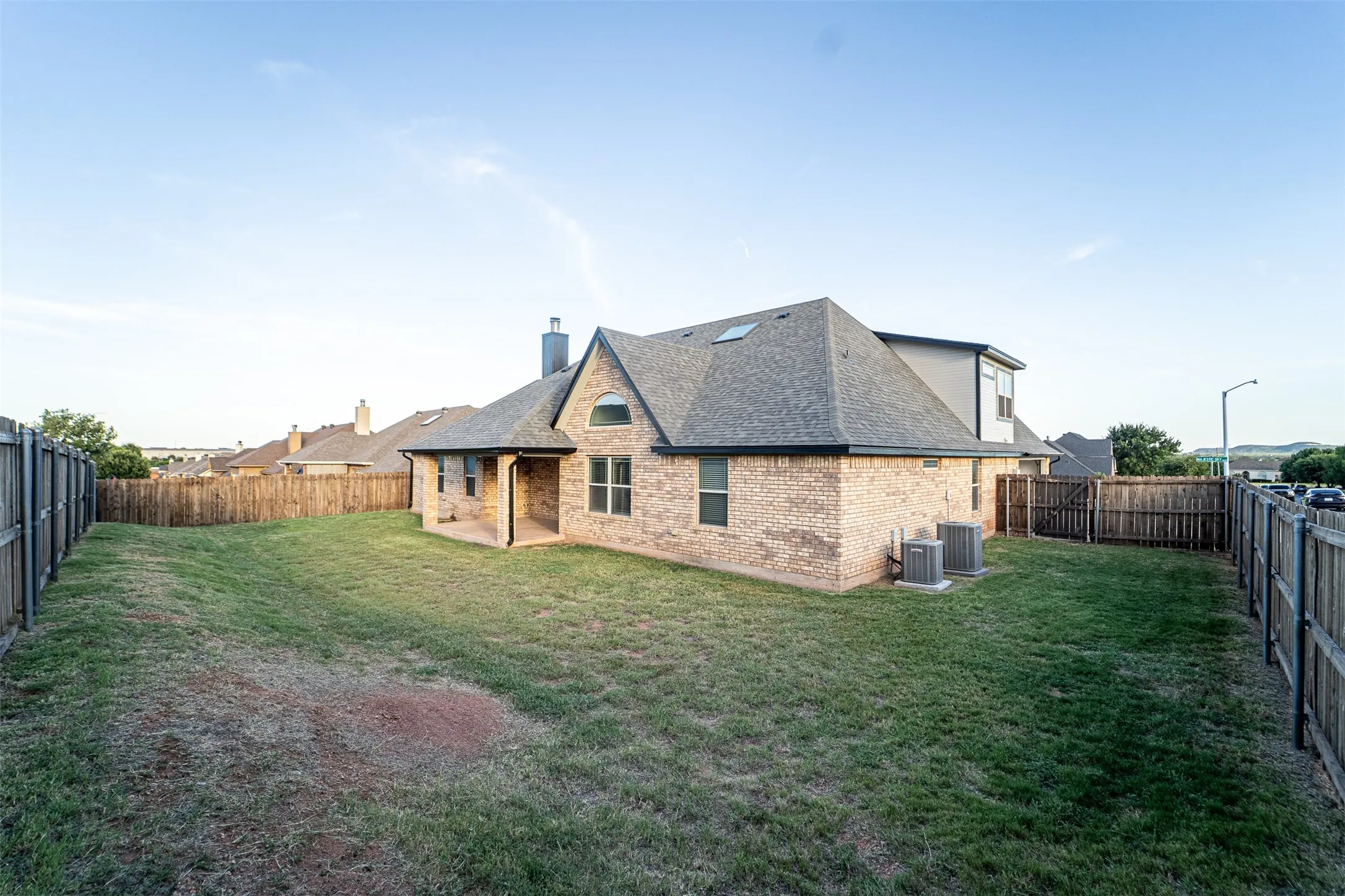 Single Family Residence For Sale in Taylor County , 4618 Majestic Sky, Abilene, Texas 79606, 4 Bedroom, 2 Bathroom, 2 Garage spaces, 2,632 Sqft, built in 2011, mls#21344183, Real Estate Agent in Abilene, Homes For Sale in Taylor county, Homes For Sale in Abilene, Realtor in Abilene Texas, Real Estate Brokerage Independent Realty Texas, Luminita Cordes Realtor