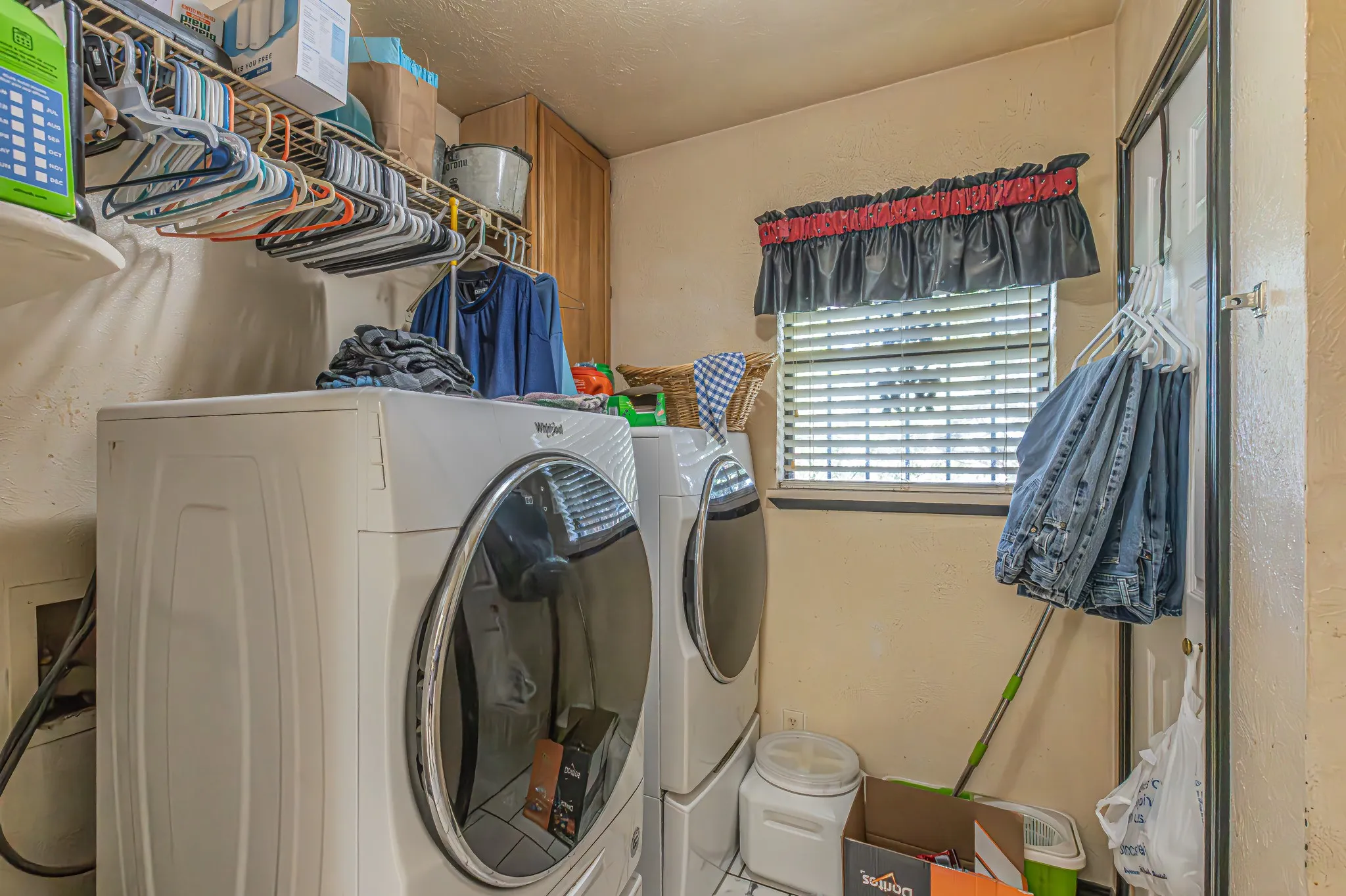 Single Family Residence For Sale in Dallas County , 4501 Freeport Drive, Garland, Texas 75043, 4 Bedroom, 2 Bathroom, 1 Garage spaces, 2,171 Sqft, built in 1979, mls#21344461, Real Estate Agent in Garland, Homes For Sale in Dallas county, Homes For Sale in Garland, Realtor in Garland Texas, Real Estate Brokerage Independent Realty Texas, Luminita Cordes Realtor