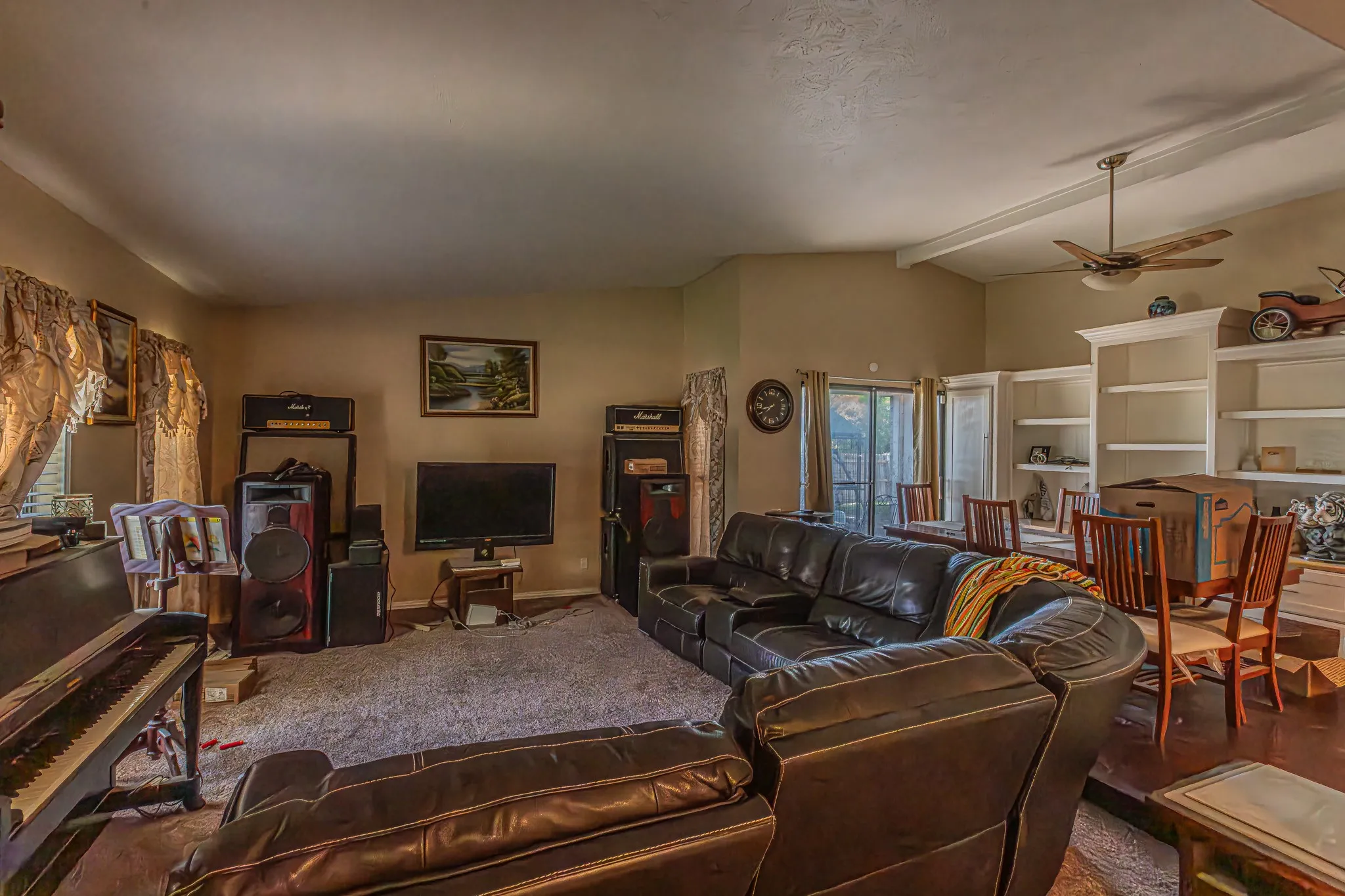 Single Family Residence For Sale in Dallas County , 4501 Freeport Drive, Garland, Texas 75043, 4 Bedroom, 2 Bathroom, 1 Garage spaces, 2,171 Sqft, built in 1979, mls#21344461, Real Estate Agent in Garland, Homes For Sale in Dallas county, Homes For Sale in Garland, Realtor in Garland Texas, Real Estate Brokerage Independent Realty Texas, Luminita Cordes Realtor