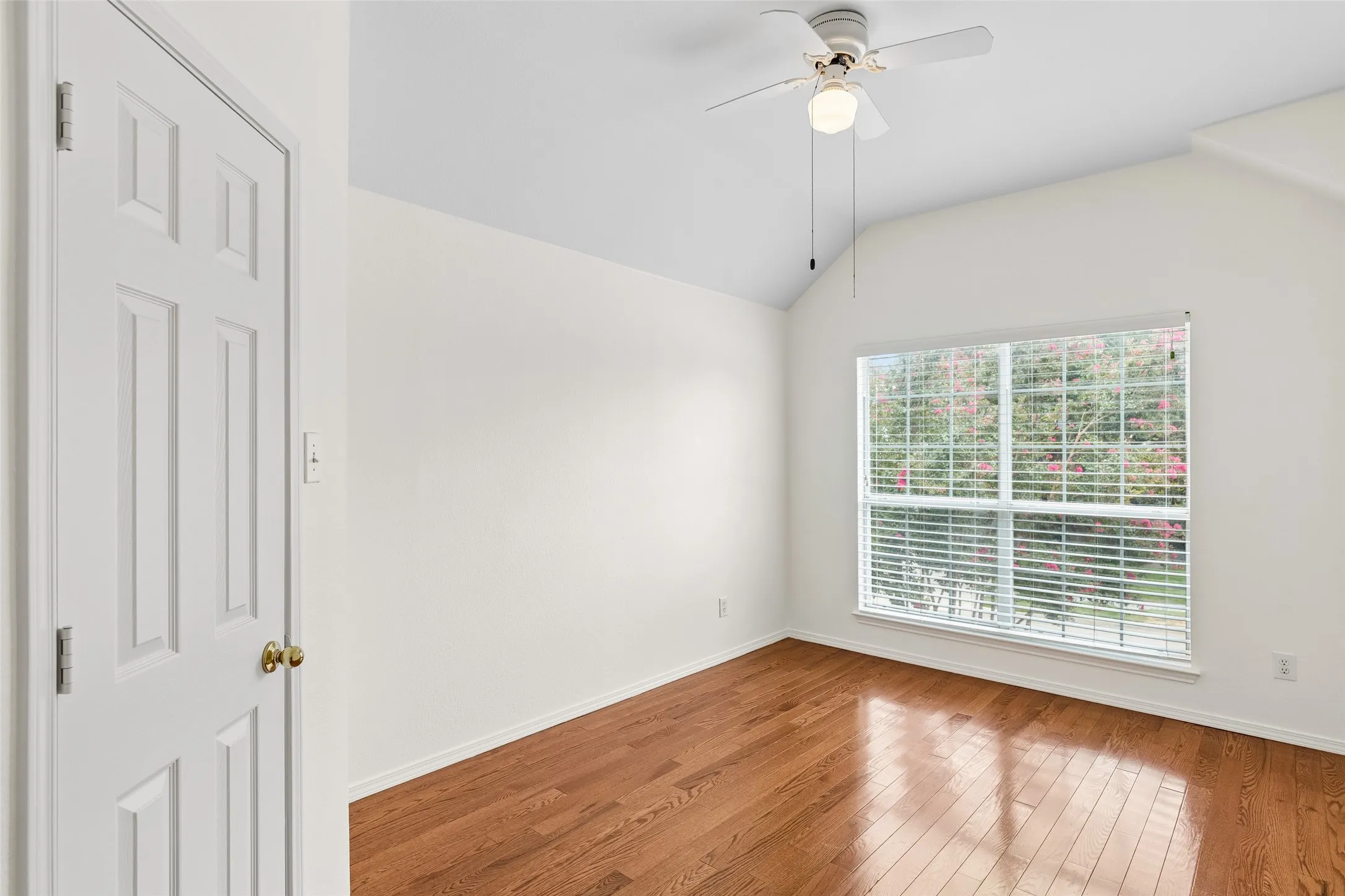 Another Front bedroom