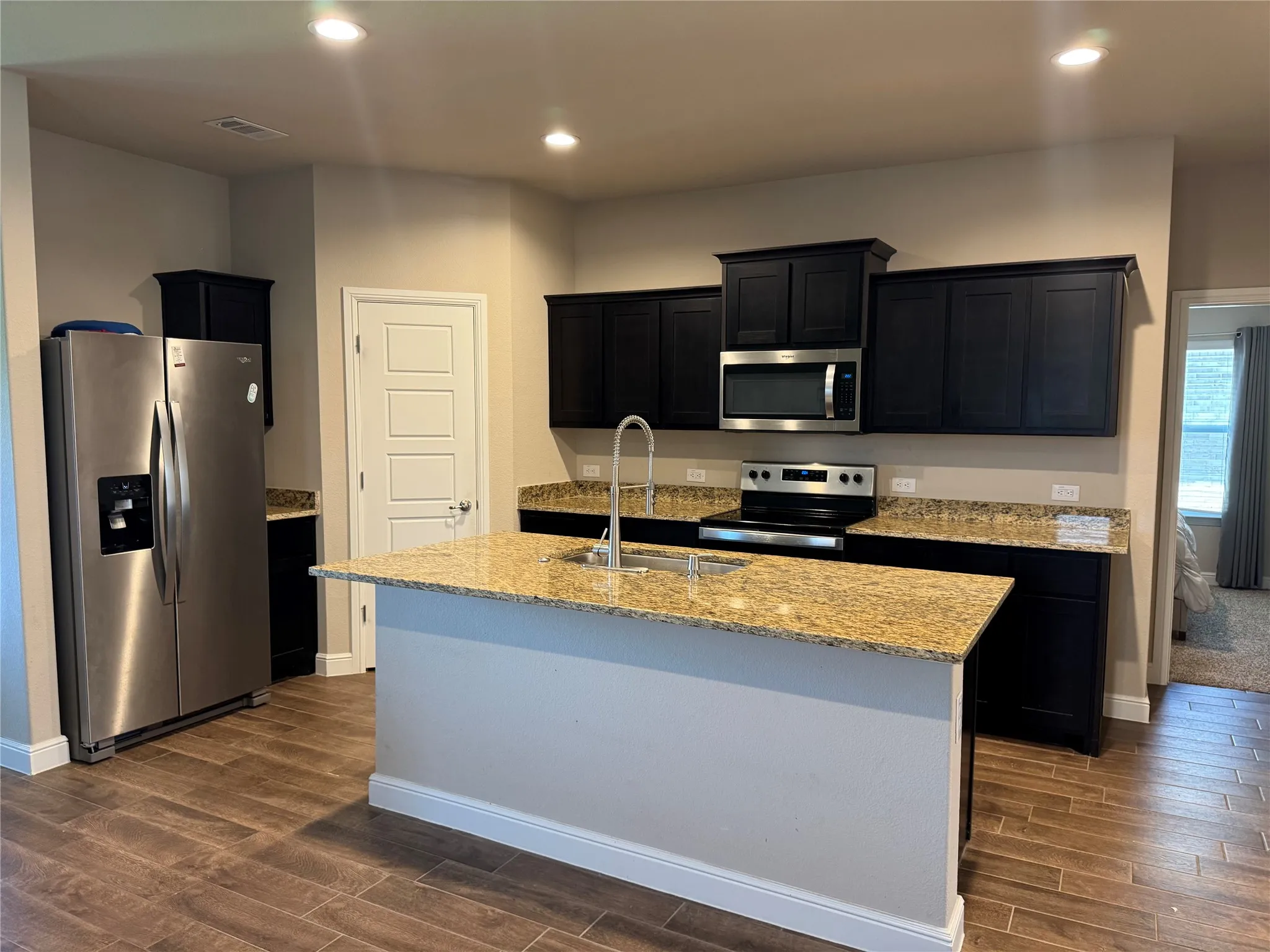 Single Family Residence For Rent in Johnson County , 716 Griffith Park Trail, Alvarado, Texas 76009, 3 Bedroom, 2 Bathroom, 2 Garage spaces, 1,657 Sqft, built in 2023, mls#21344497, Real Estate Agent in Alvarado, Homes For Rent in Johnson county, Homes For Rent in Alvarado, Realtor in Alvarado Texas, Real Estate Brokerage Independent Realty Texas, Luminita Cordes Realtor