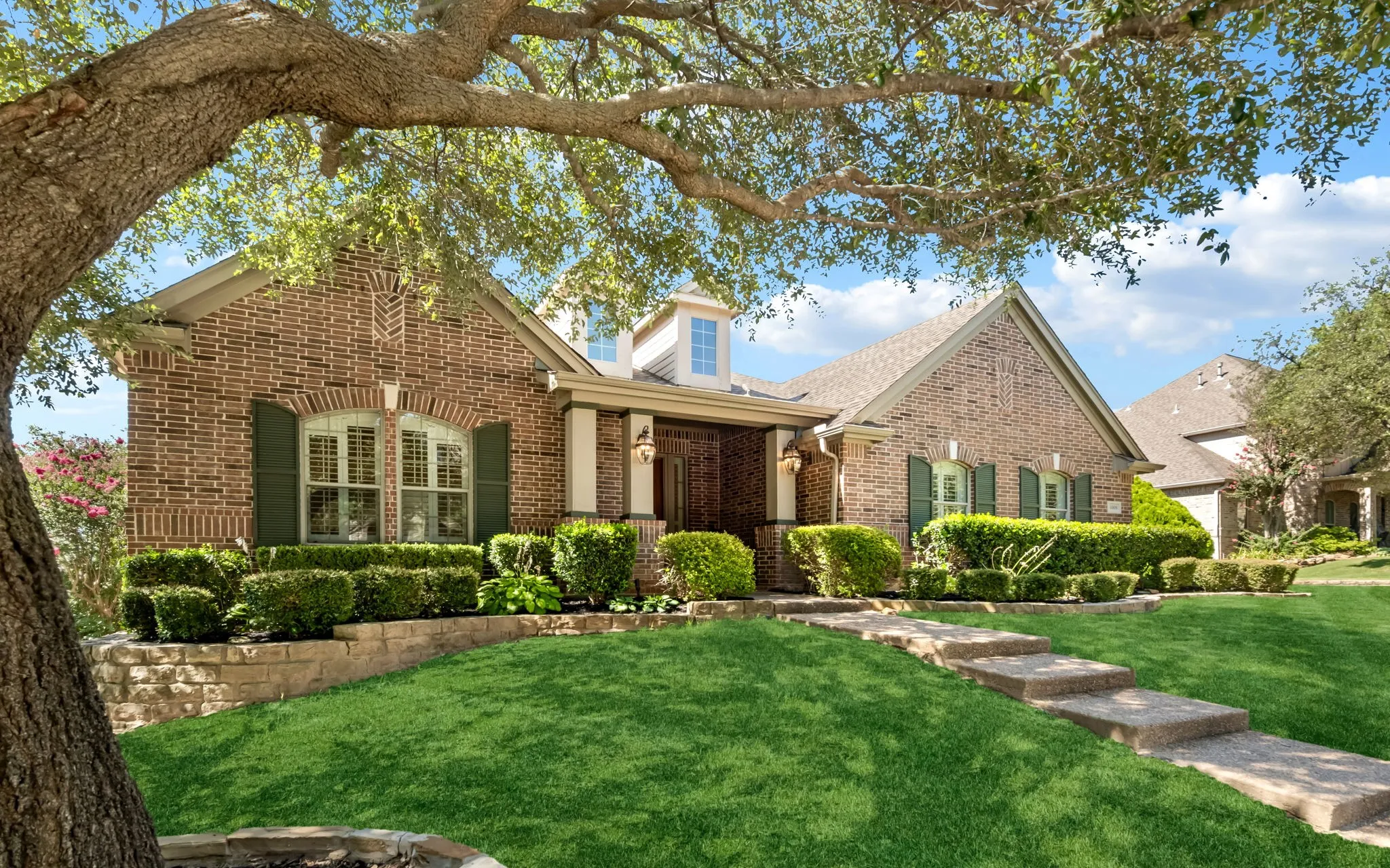 Single Family Residence For Sale in Collin County , 4009 Muscovy Drive, Mc Kinney, Texas 75072, 3 Bedroom, 3 Bathroom, 4 Garage spaces, 3,221 Sqft, built in 2006, mls#21344481, Real Estate Agent in Mc Kinney, Homes For Sale in Collin county, Homes For Sale in Mc Kinney, Realtor in Mc Kinney Texas, Real Estate Brokerage Independent Realty Texas, Luminita Cordes Realtor