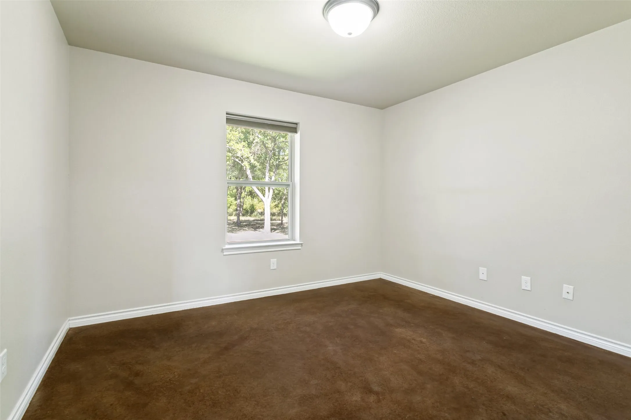 Single Family Residence For Sale in Parker County , 173 Miramar Circle, Weatherford, Texas 76085, 3 Bedrooms, 2 Bathrooms, 2 Garage spaces, 1,887 Sqft, built in 2009, Price $525,000, mls#21339756, Real Estate Agent in Weatherford, Homes For Sale in Parker county, Homes For Sale in Weatherford, Realtor in Weatherford Texas, Real Estate Brokerage Independent Realty Texas, Luminita Cordes Realtor