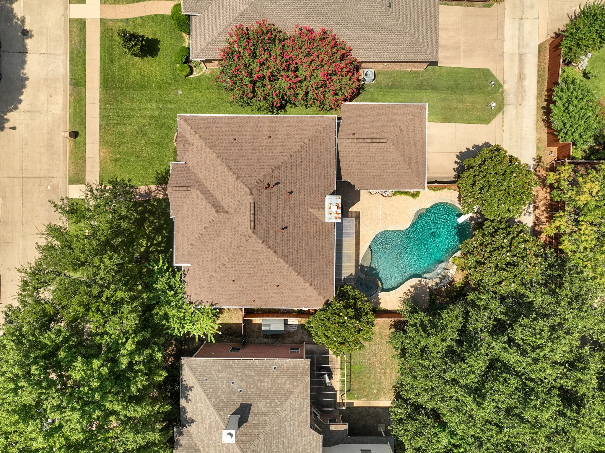 Single Family Residence For Sale in Collin County , 8900 High Meadows Drive, Plano, Texas 75025, 5 Bedroom, 4 Bathroom, 2 Garage spaces, 3,036 Sqft, built in 1994, mls#21339813, Real Estate Agent in Plano, Homes For Sale in Collin county, Homes For Sale in Plano, Realtor in Plano Texas, Real Estate Brokerage Independent Realty Texas, Luminita Cordes Realtor