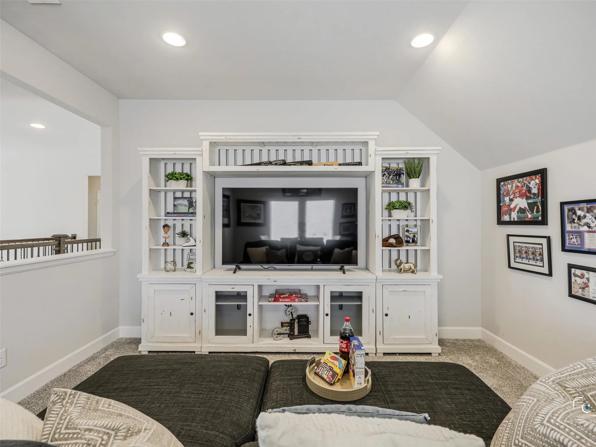 Single Family Residence For Sale in Collin County , 2840 Eccleston Street, Celina, Texas 75009, 4 Bedroom, 4 Bathroom, 2 Garage spaces, 2,850 Sqft, built in 2021, mls#21341245, Real Estate Agent in Celina, Homes For Sale in Collin county, Homes For Sale in Celina, Realtor in Celina Texas, Real Estate Brokerage Independent Realty Texas, Luminita Cordes Realtor