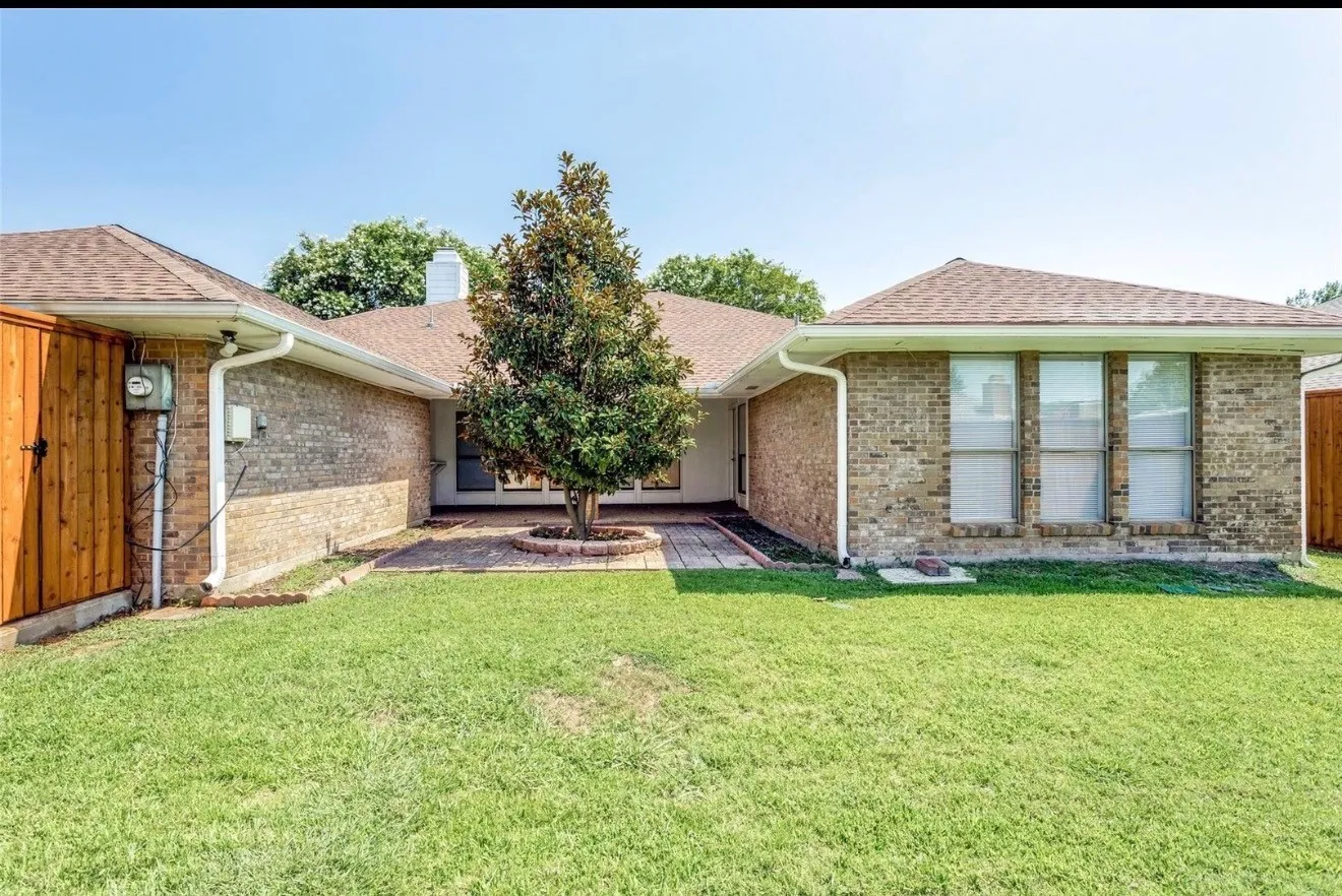 Single Family Residence For Rent in Collin County , 4437 Early Morn Drive, Plano, Texas 75093, 4 Bedroom, 2 Bathroom, 2 Garage spaces, 2,309 Sqft, built in 1983, mls#21342720, Real Estate Agent in Plano, Homes For Rent in Collin county, Homes For Rent in Plano, Realtor in Plano Texas, Real Estate Brokerage Independent Realty Texas, Luminita Cordes Realtor