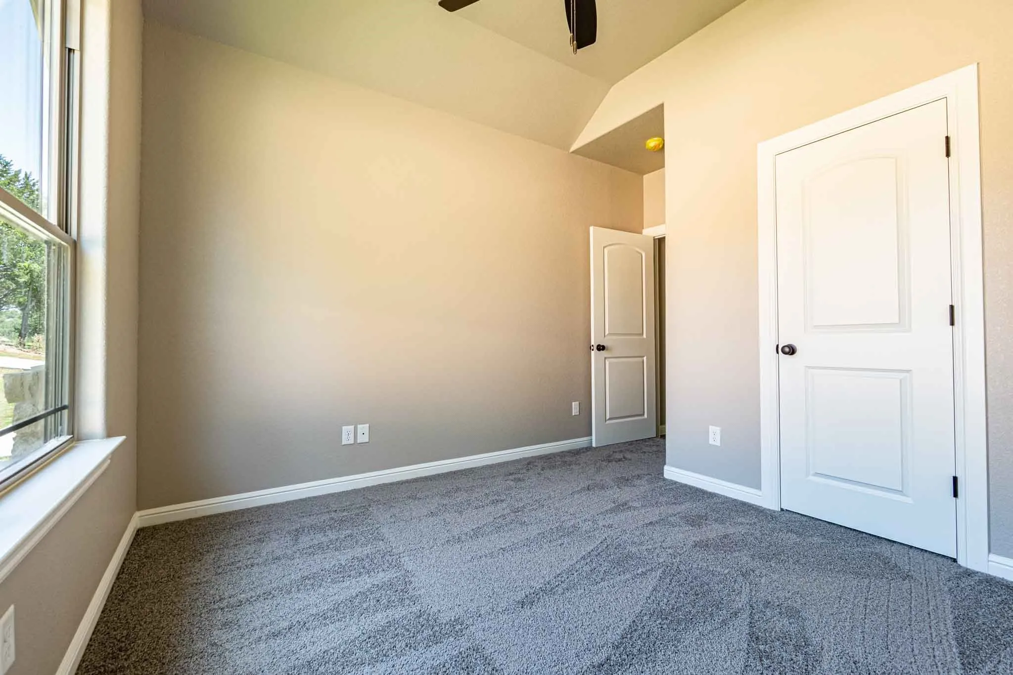 Single Family Residence For Sale in Hood County , 1017 Mojave Trail, Granbury, Texas 76048, 4 Bedroom, 2 Bathroom, 2 Garage spaces, 1,916 Sqft, built in 2026, mls#21342611, Real Estate Agent in Granbury, Homes For Sale in Hood county, Homes For Sale in Granbury, Realtor in Granbury Texas, Real Estate Brokerage Independent Realty Texas, Luminita Cordes Realtor