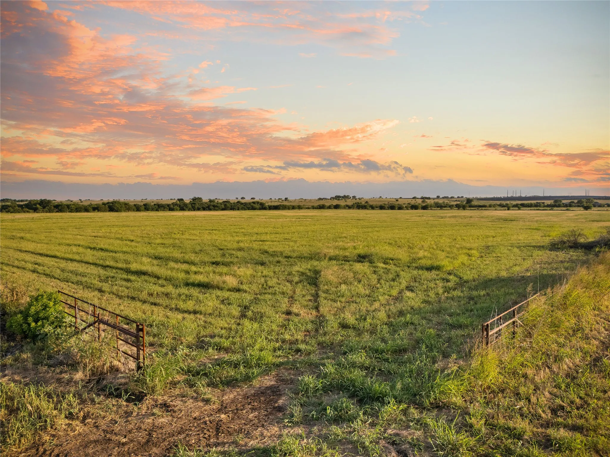 Improved Land For Sale in Bosque County , 1549 FM 219, Clifton, Texas 76634, 0, 0, Garage spaces, 0 Sqft, built in 0, mls#21342339, Real Estate Agent in Clifton, Homes For Sale in Bosque county, Homes For Sale in Clifton, Realtor in Clifton Texas, Real Estate Brokerage Independent Realty Texas, Luminita Cordes Realtor