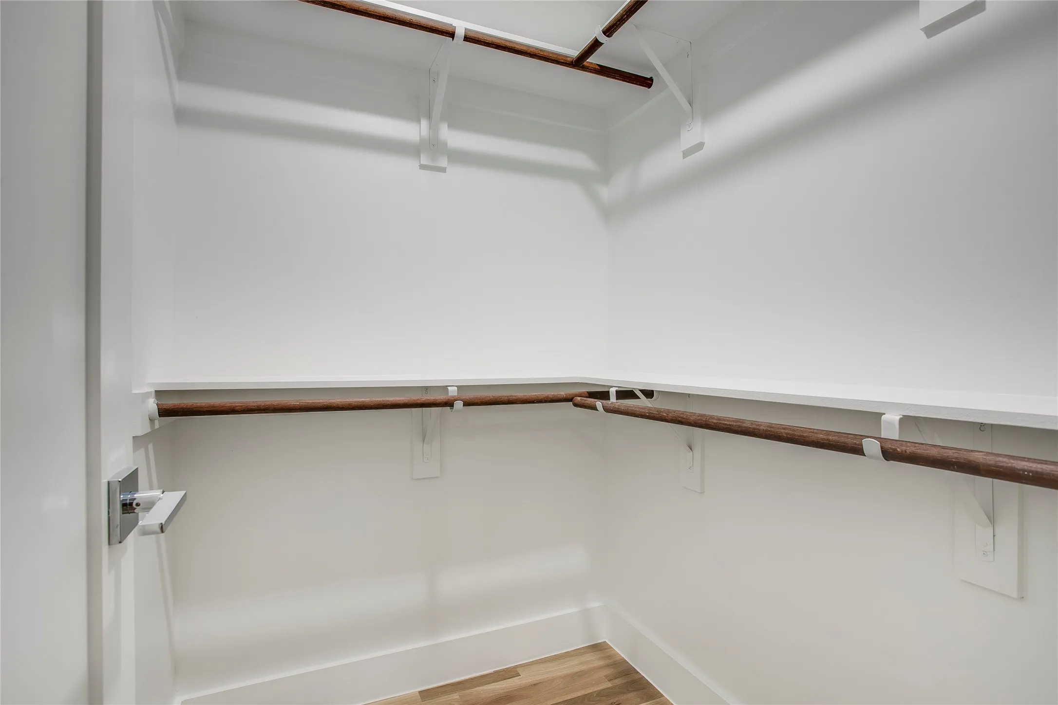 Single Family Residence For Rent in Dallas County , 2313 S Vernon Avenue, Dallas, Texas 75224, 3 Bedroom, 4 Bathroom, 1 Garage spaces, 2,000 Sqft, built in 2025, mls#21344141, Real Estate Agent in Dallas, Homes For Rent in Dallas county, Homes For Rent in Dallas, Realtor in Dallas Texas, Real Estate Brokerage Independent Realty Texas, Luminita Cordes Realtor