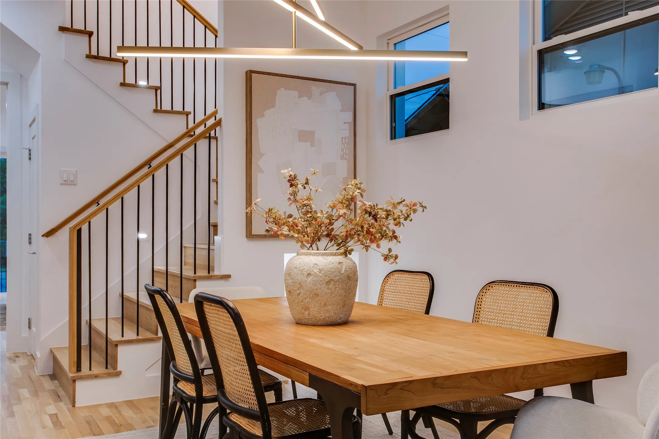 Single Family Residence For Rent in Dallas County , 2313 S Vernon Avenue, Dallas, Texas 75224, 3 Bedroom, 4 Bathroom, 1 Garage spaces, 2,000 Sqft, built in 2025, mls#21344141, Real Estate Agent in Dallas, Homes For Rent in Dallas county, Homes For Rent in Dallas, Realtor in Dallas Texas, Real Estate Brokerage Independent Realty Texas, Luminita Cordes Realtor